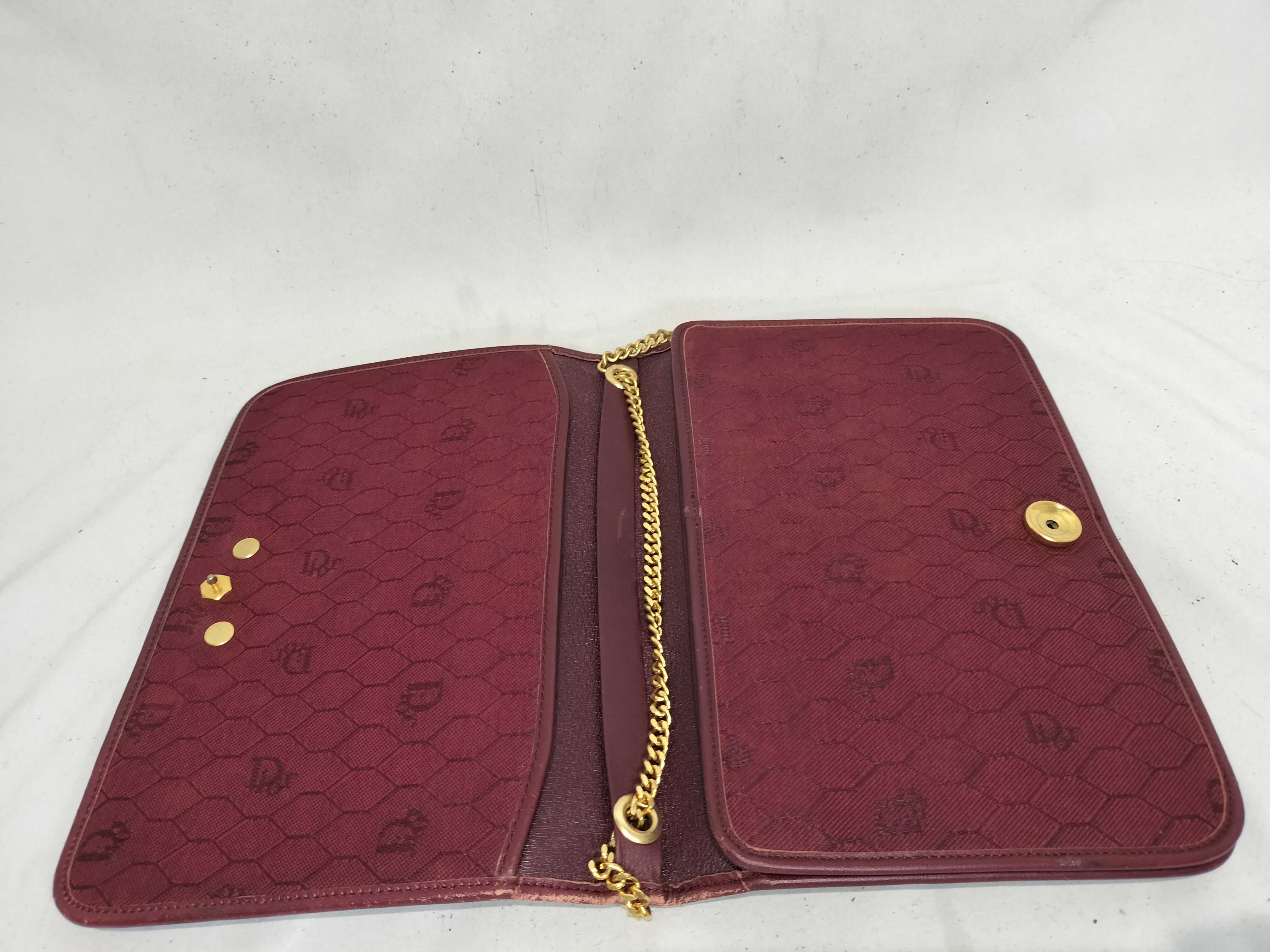 Honeycomb Chain Shoulder Handbag — view 9