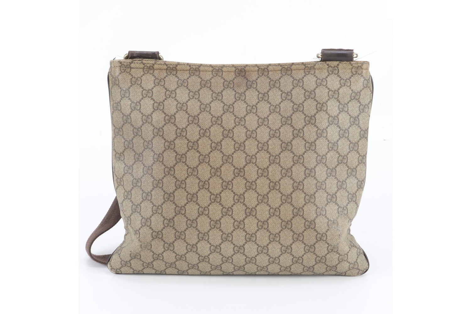 GG Supreme 201446 Leather Shoulder Bag (Crossbody) — view 3
