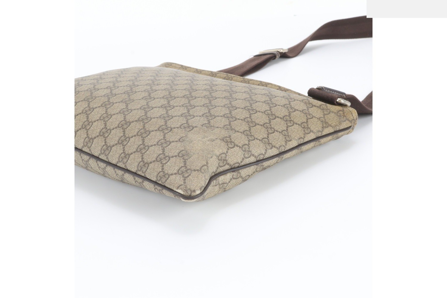 GG Supreme 201446 Leather Shoulder Bag (Crossbody) — view 4