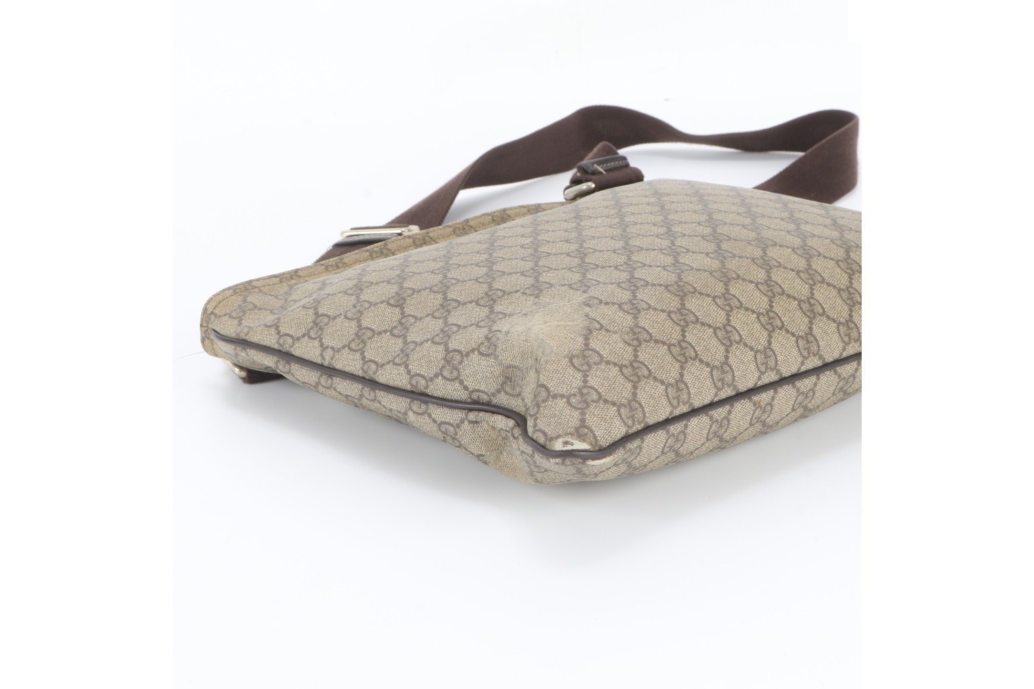 GG Supreme 201446 Leather Shoulder Bag (Crossbody) — view 5