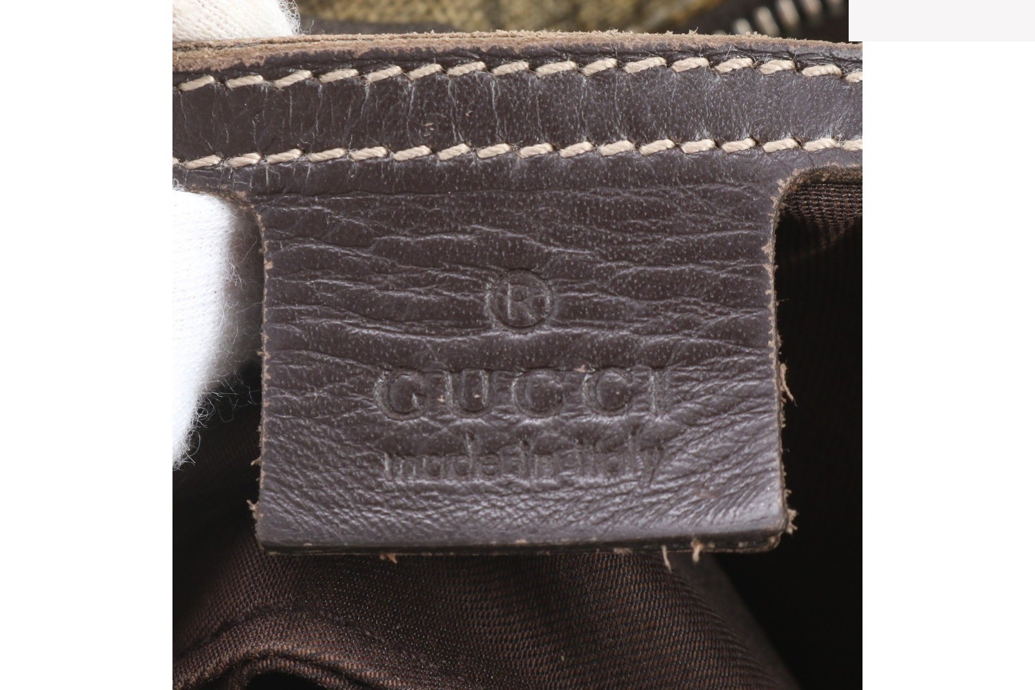 GG Supreme 201446 Leather Shoulder Bag (Crossbody) — view 8