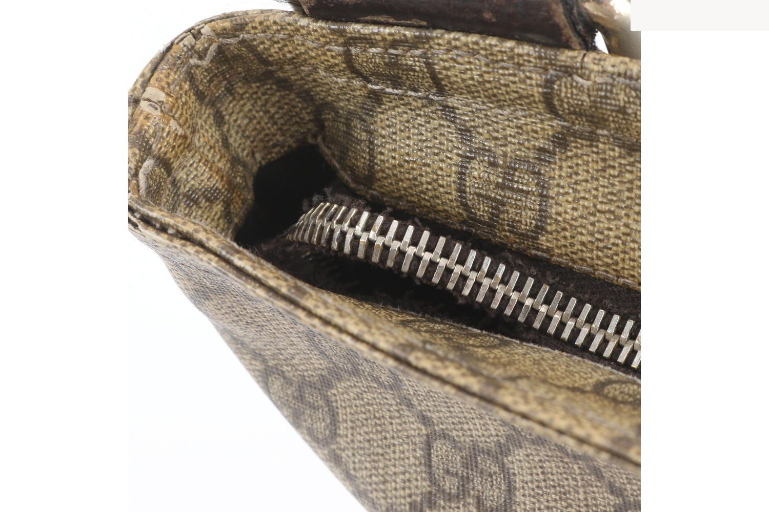 GG Supreme 201446 Leather Shoulder Bag (Crossbody) — view 10