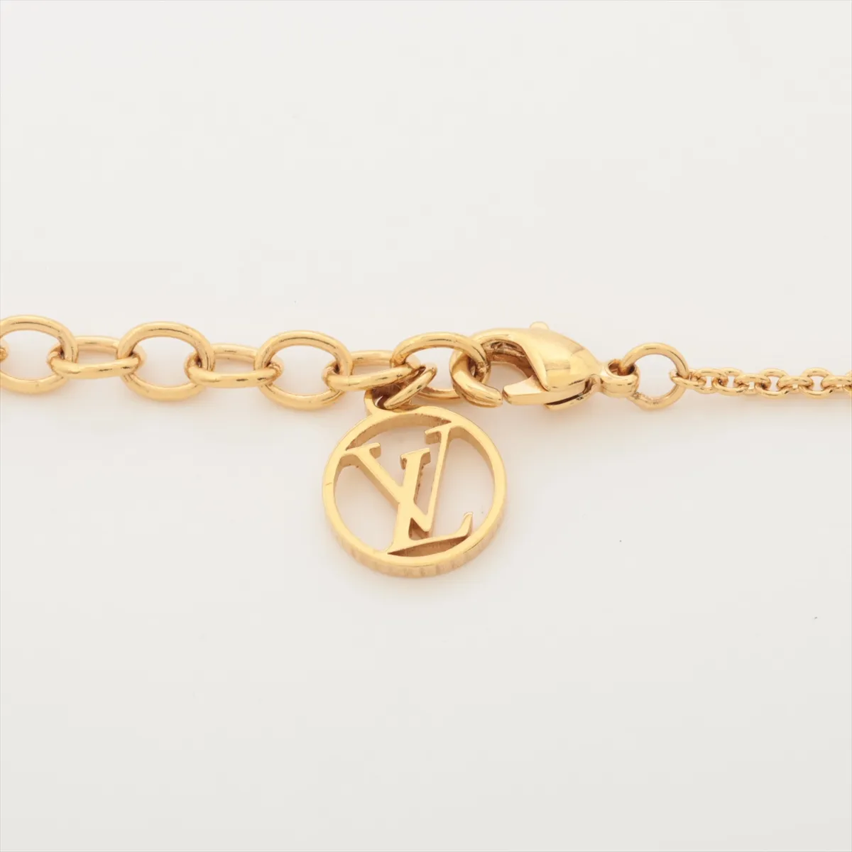 M01092 Necklace LV Iconic Enamel LE4215 Necklace GP Gold — view 3
