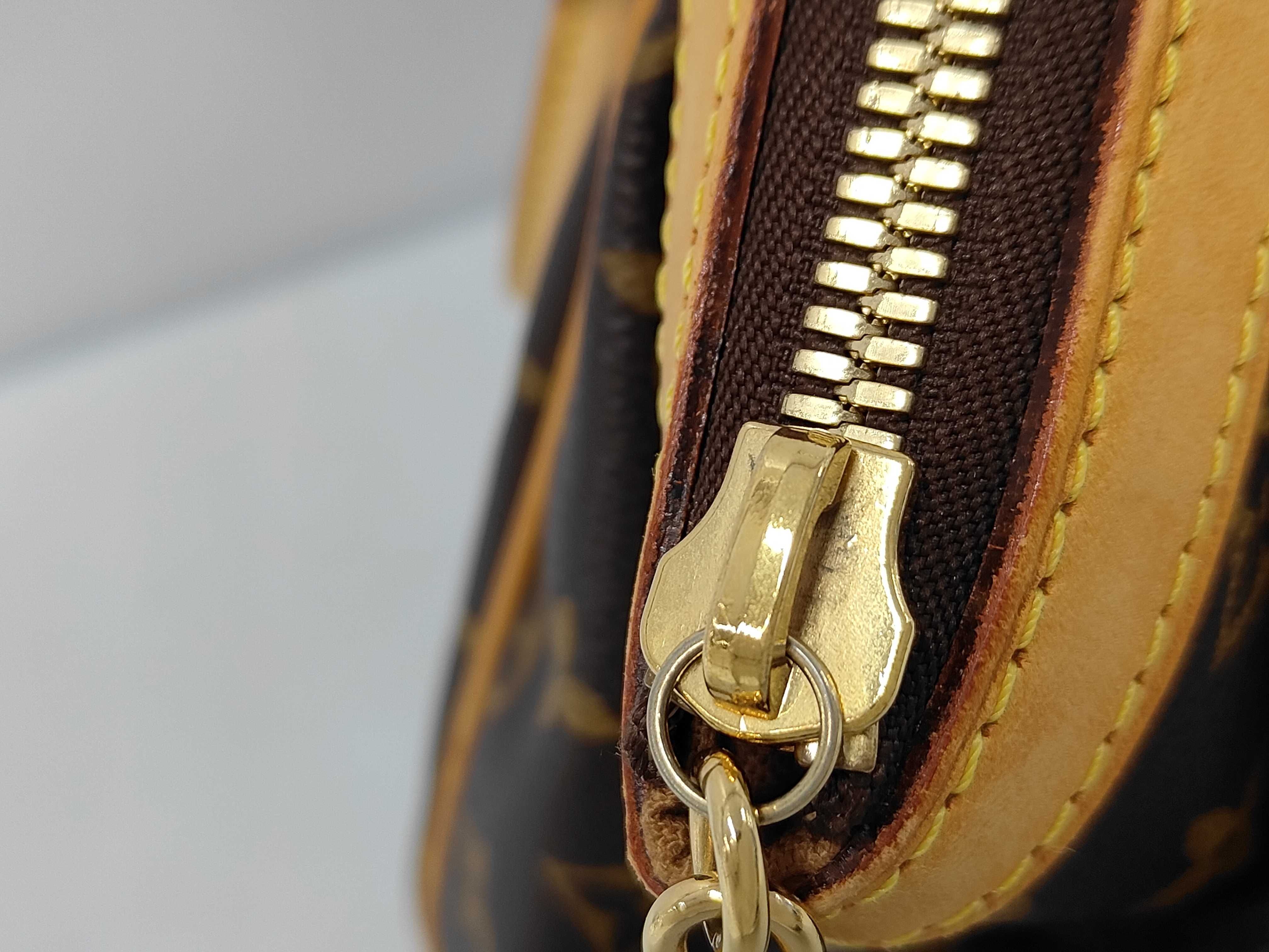 Monogram Tivoli PM VI2029 Handbag — view 8