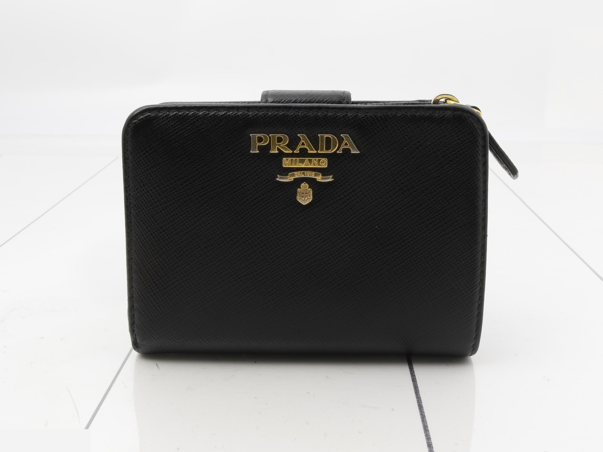 Bi-fold wallet, Saffiano leather, black