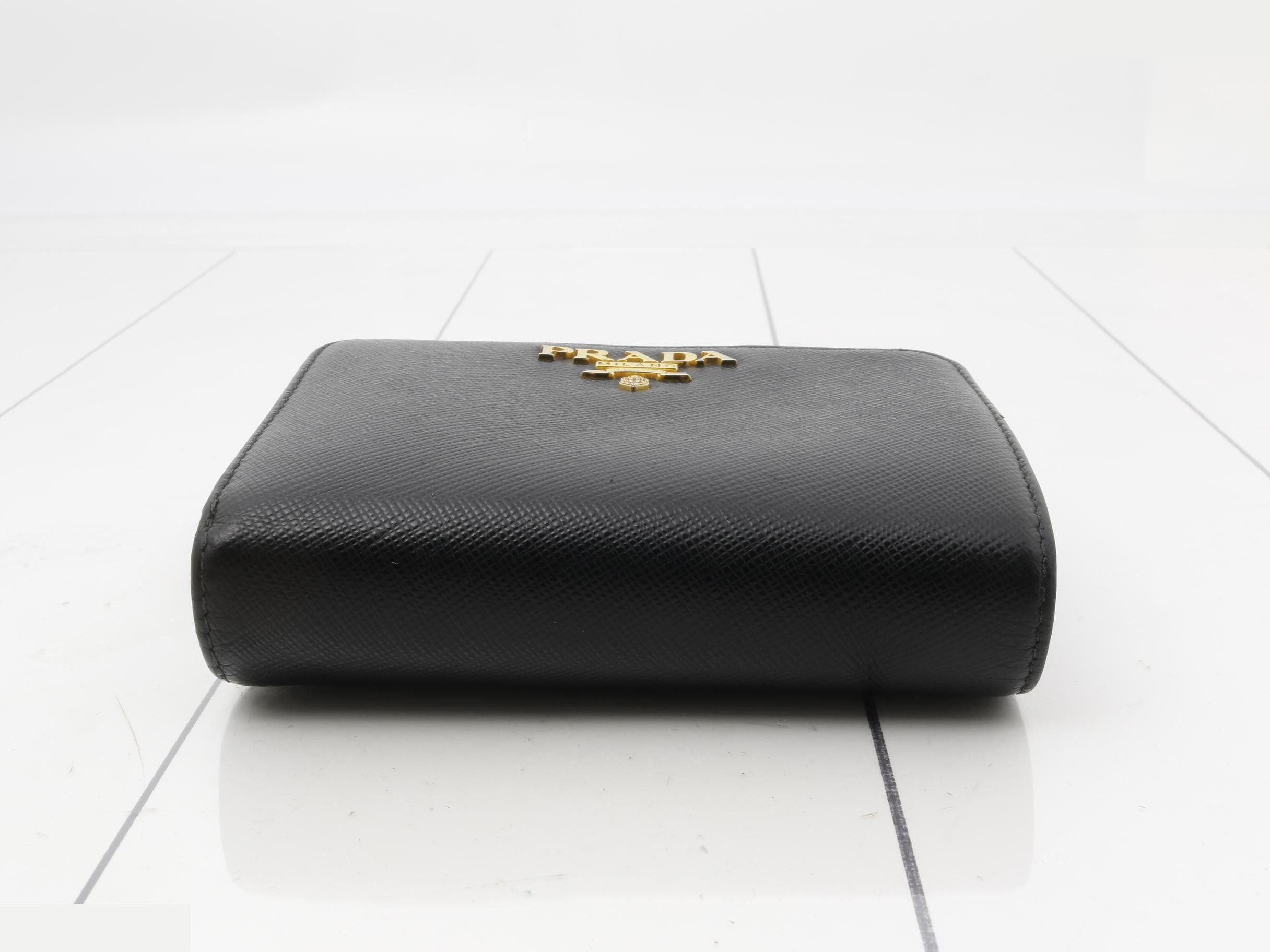 Bi-fold wallet, Saffiano leather, black — view 3