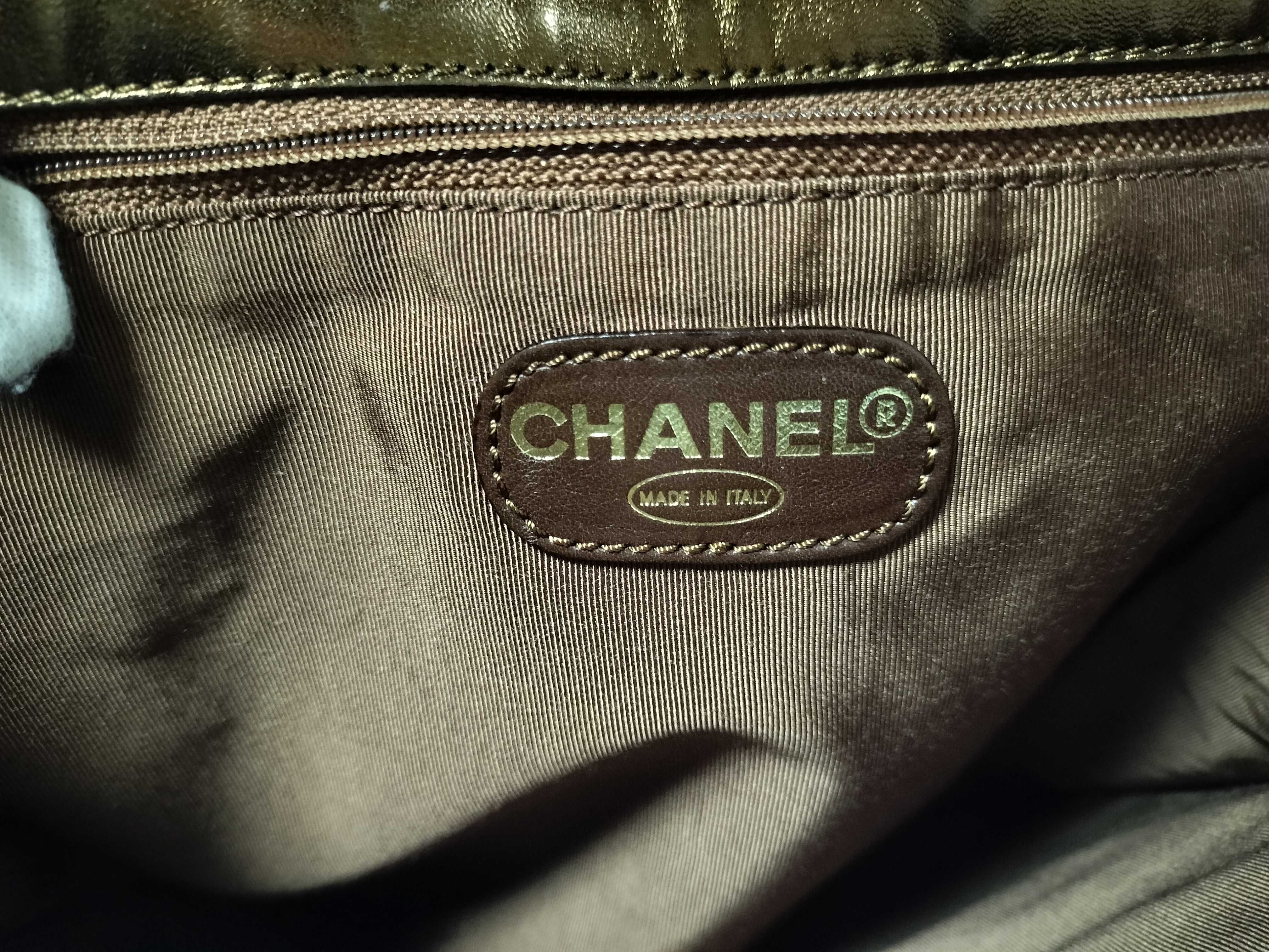 Messenger Gold Shoulder Bag — view 13