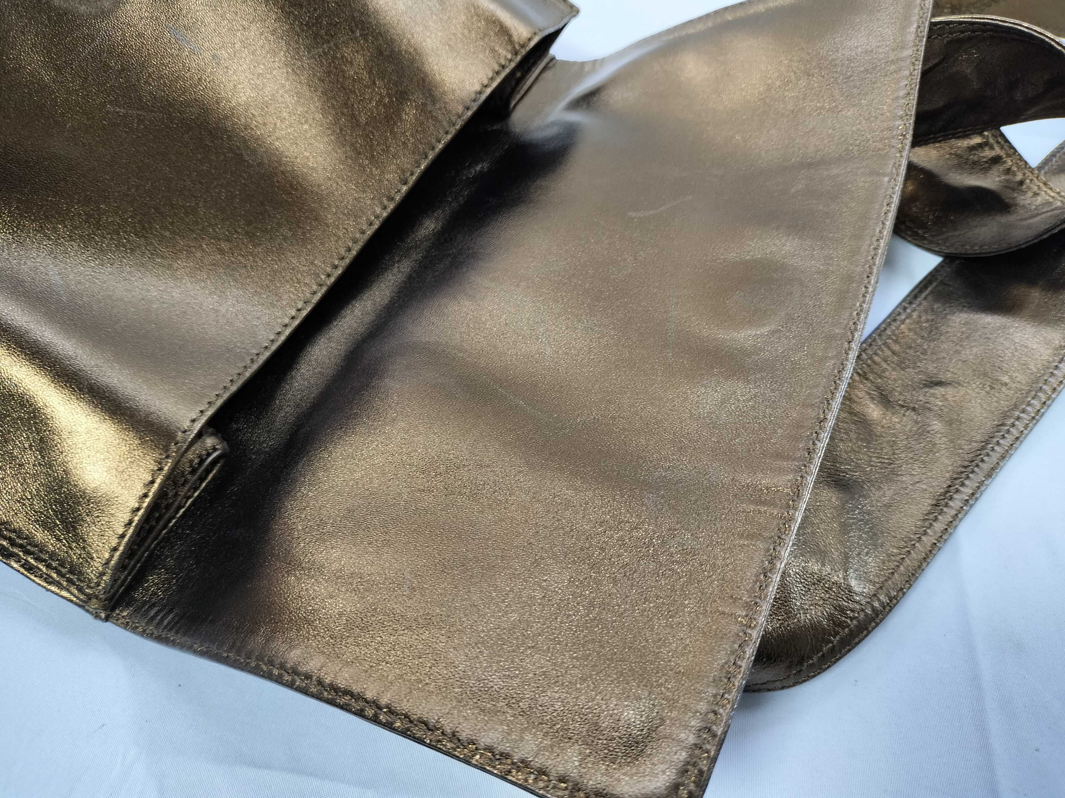 Messenger Gold Shoulder Bag — view 8