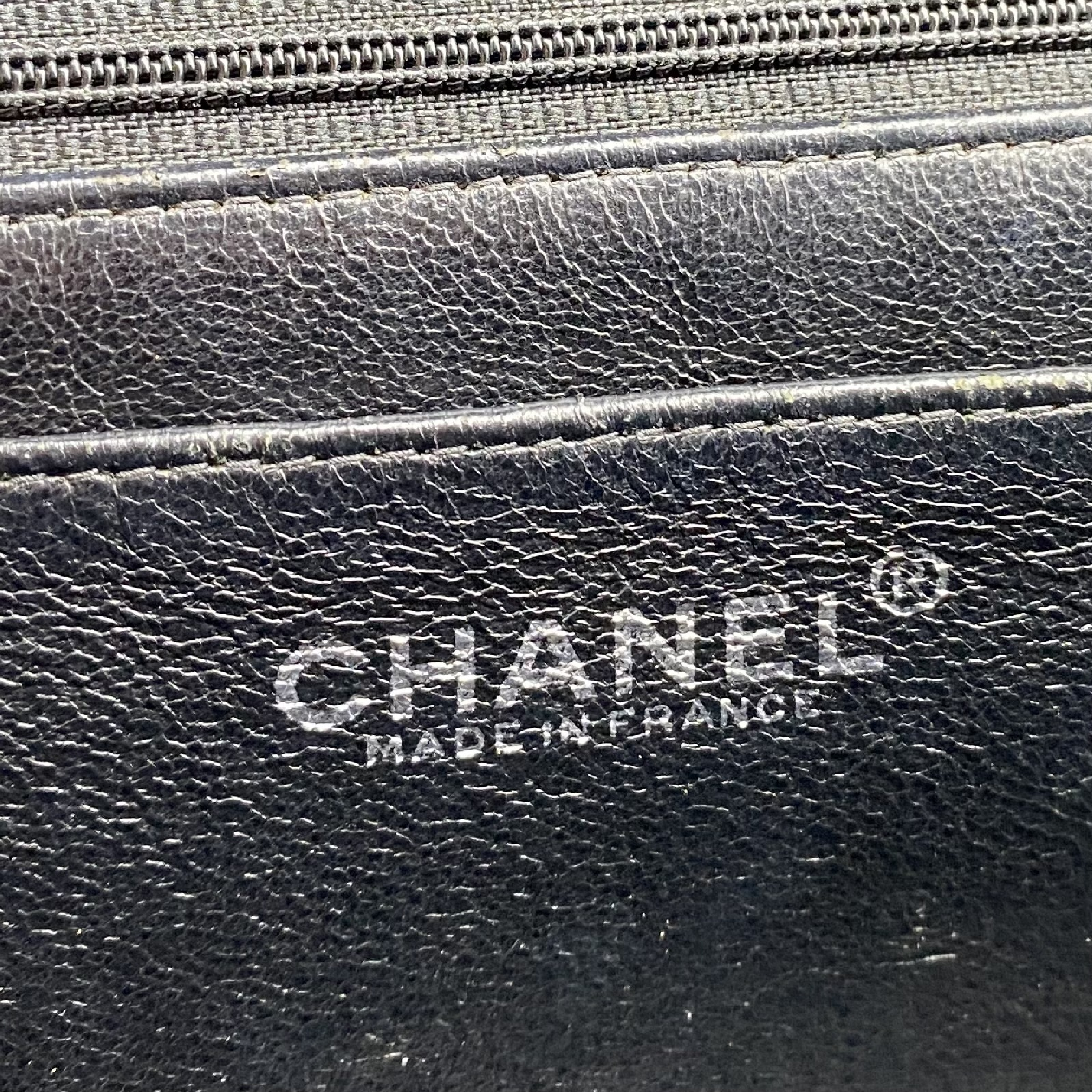 Large Matelassé Turnlock Lambskin Chain Shoulder Bag — view 9