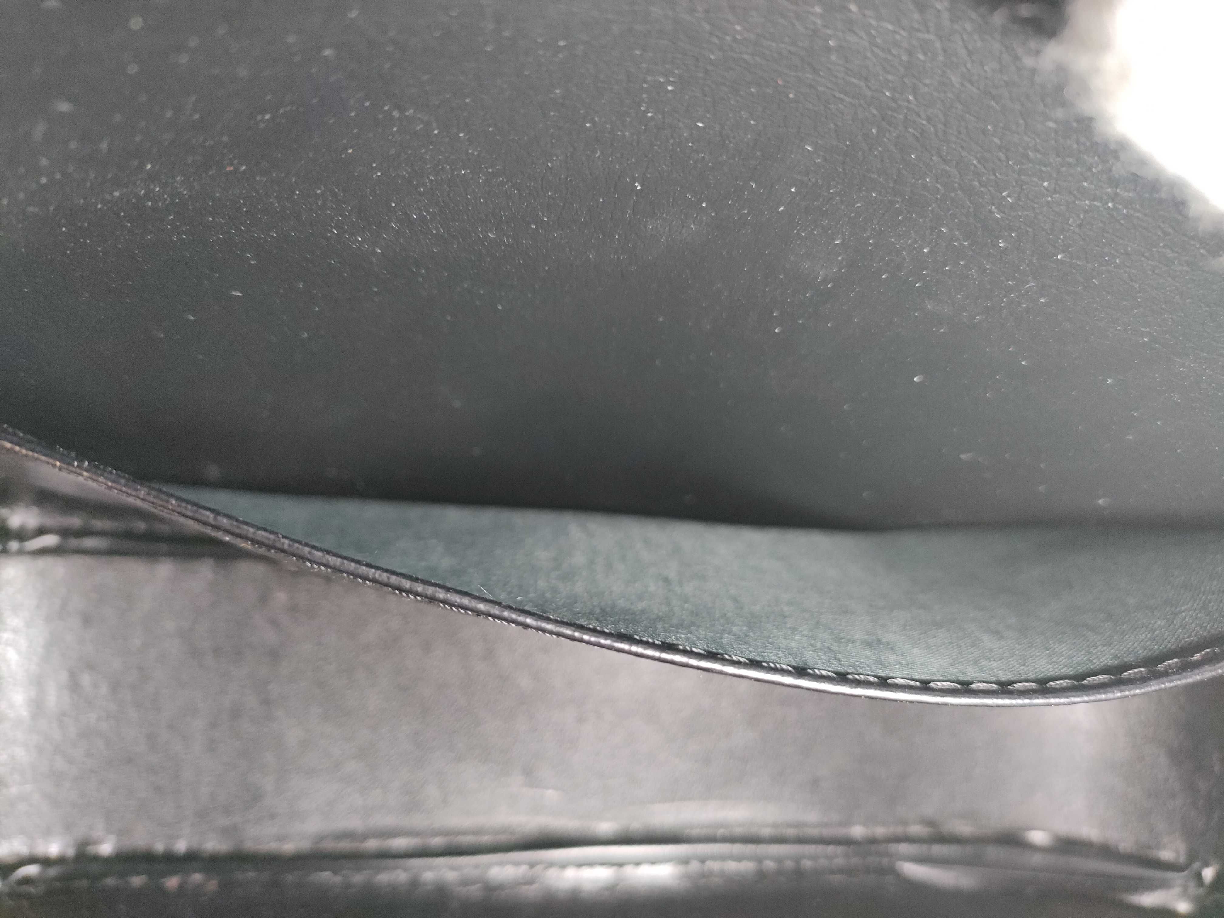 shoulder bag. — view 12