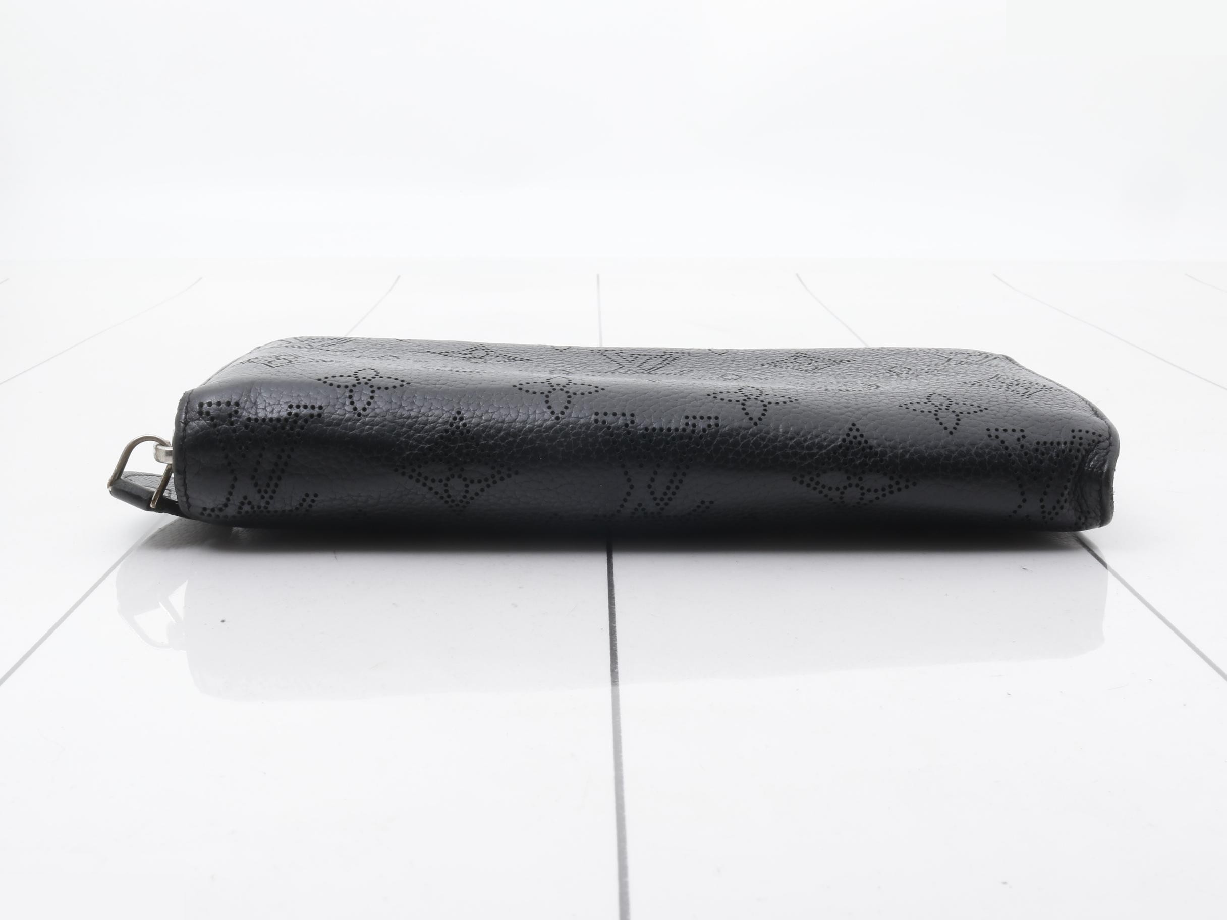 Noir Zippy Wallet — view 3