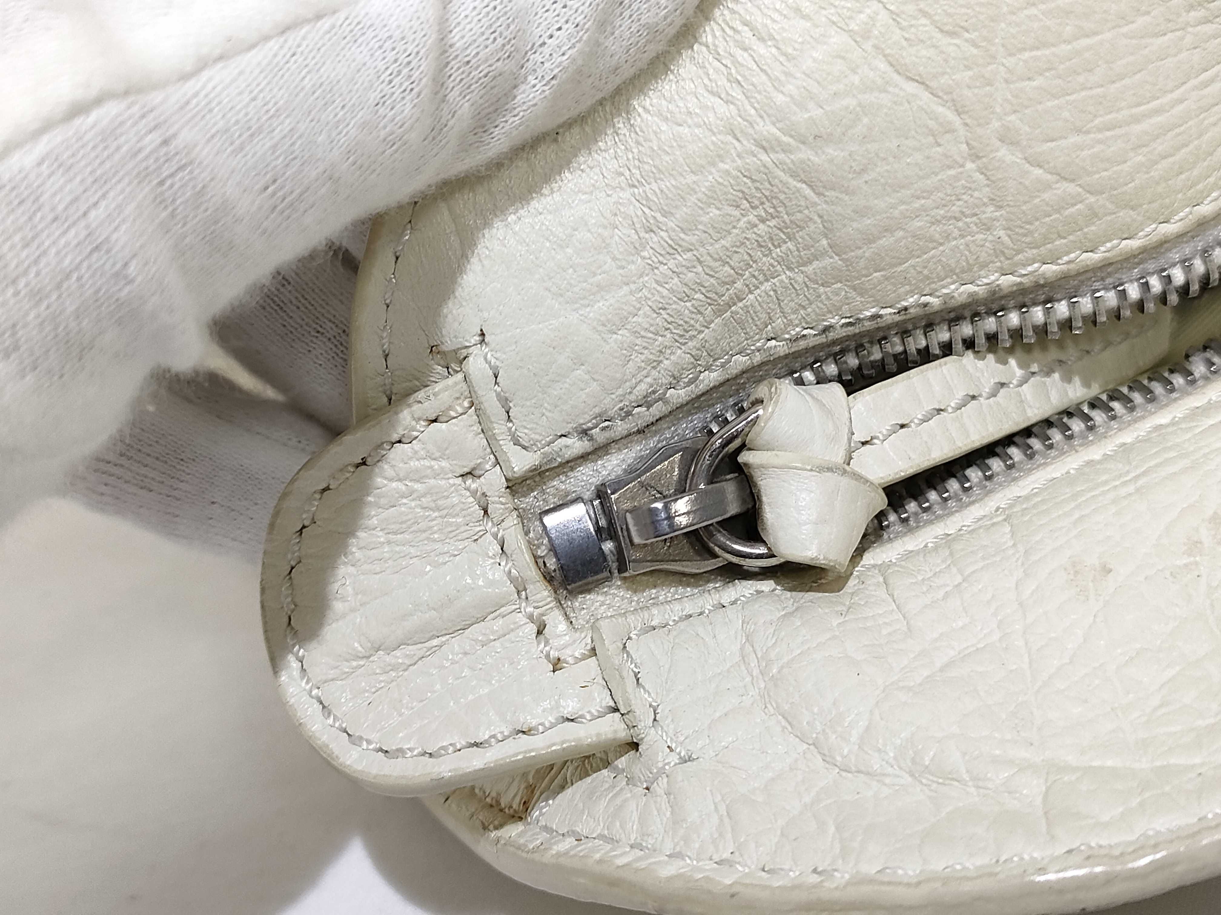 Bittersweet Shoulder Bag Handbag — view 15