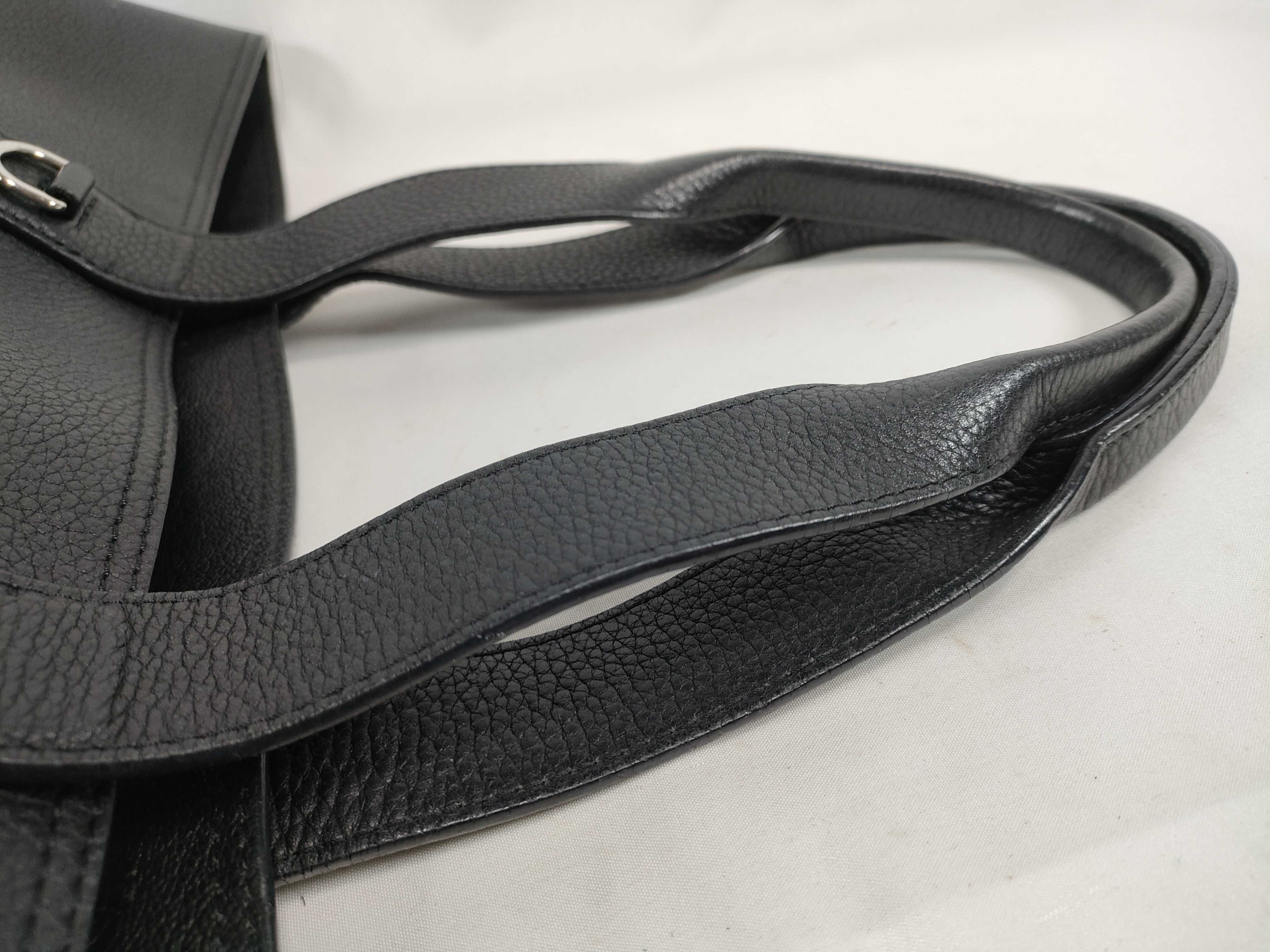 Taurillon Cabas Voyage Shoulder Bag — view 3