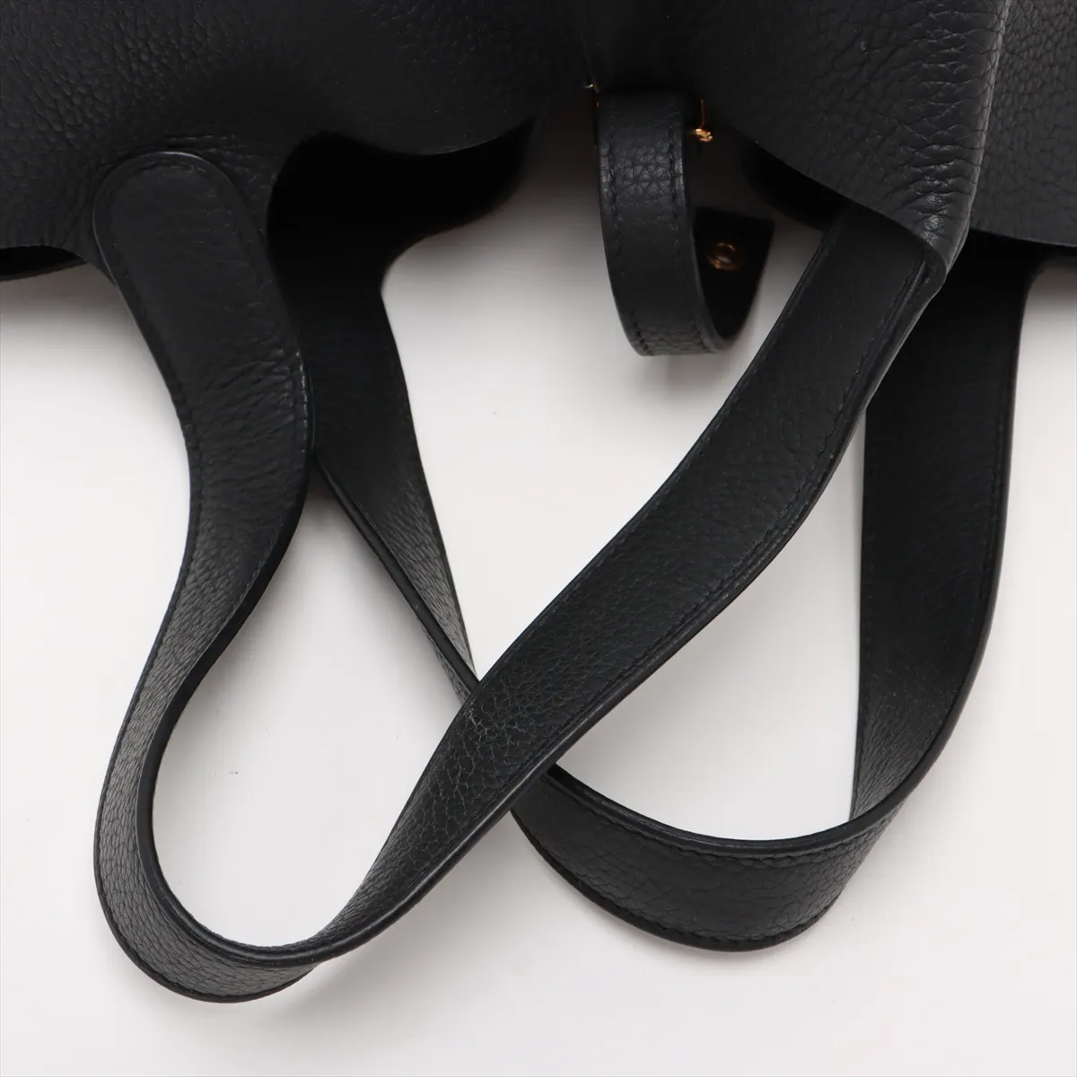 Picotan Lock 22 MM Taurillon Clemence Black Gold hardware Y:2020 — view 5