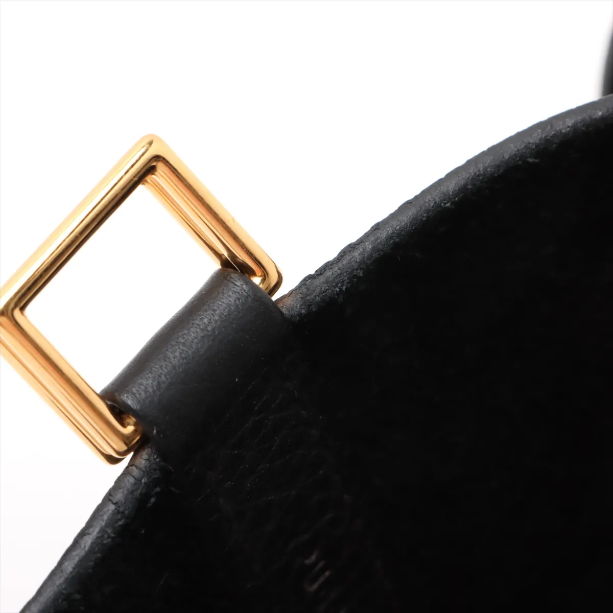 Picotan Lock 22 MM Taurillon Clemence Black Gold hardware Y:2020 — view 10