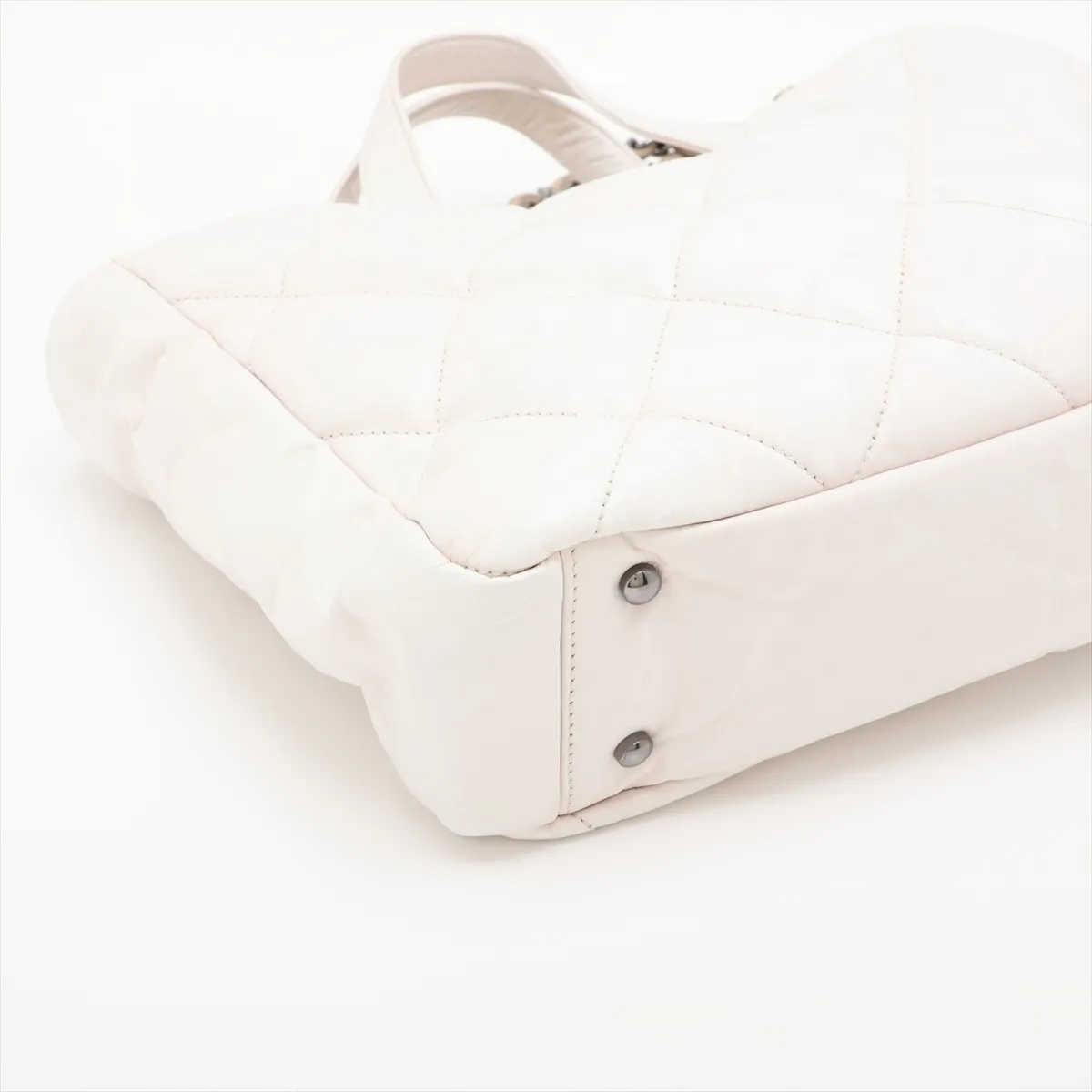 Portobello Vintage Calfskin x Suede 2-Way Handbag, White x Beige, Silver Hardware, 12764600, Serial Number 12 — view 4