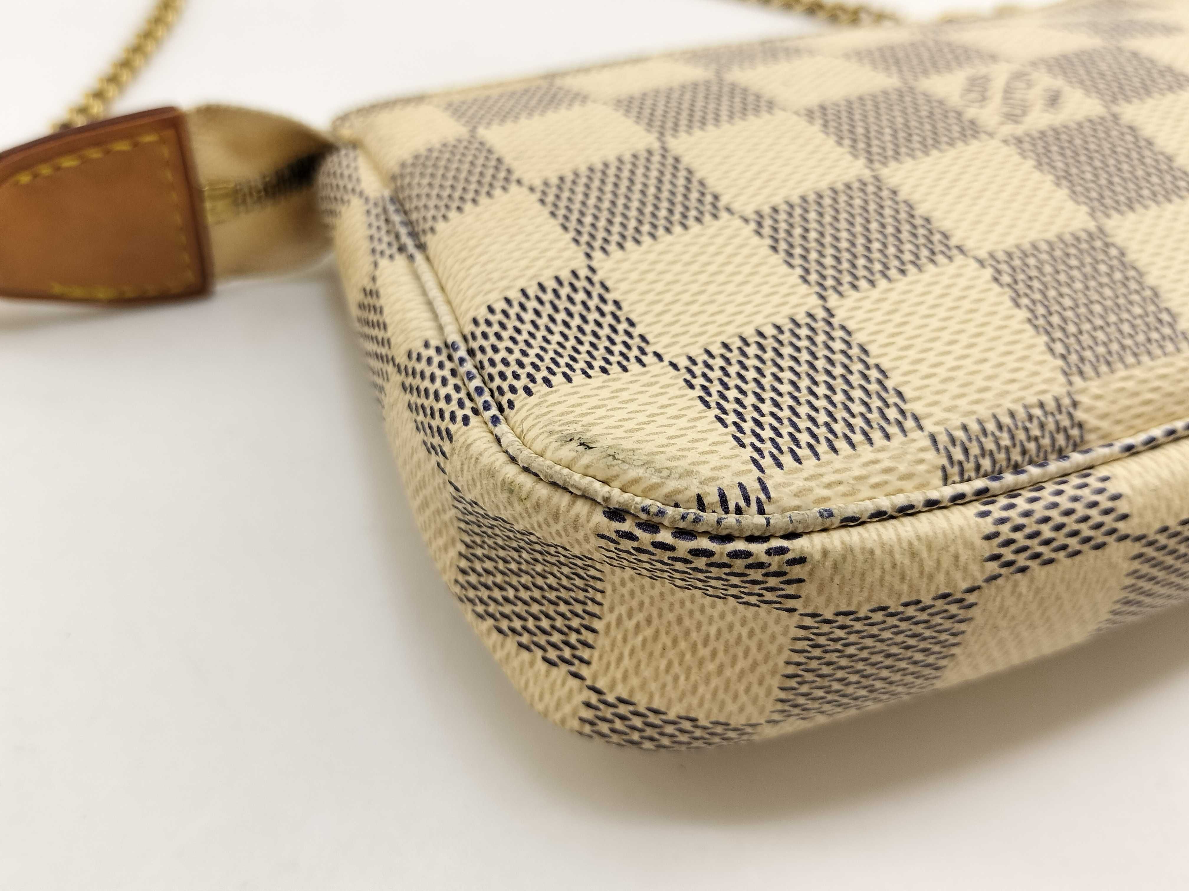 Damier Azur Vuitton Mini Accessoires Damier Pouch — view 5