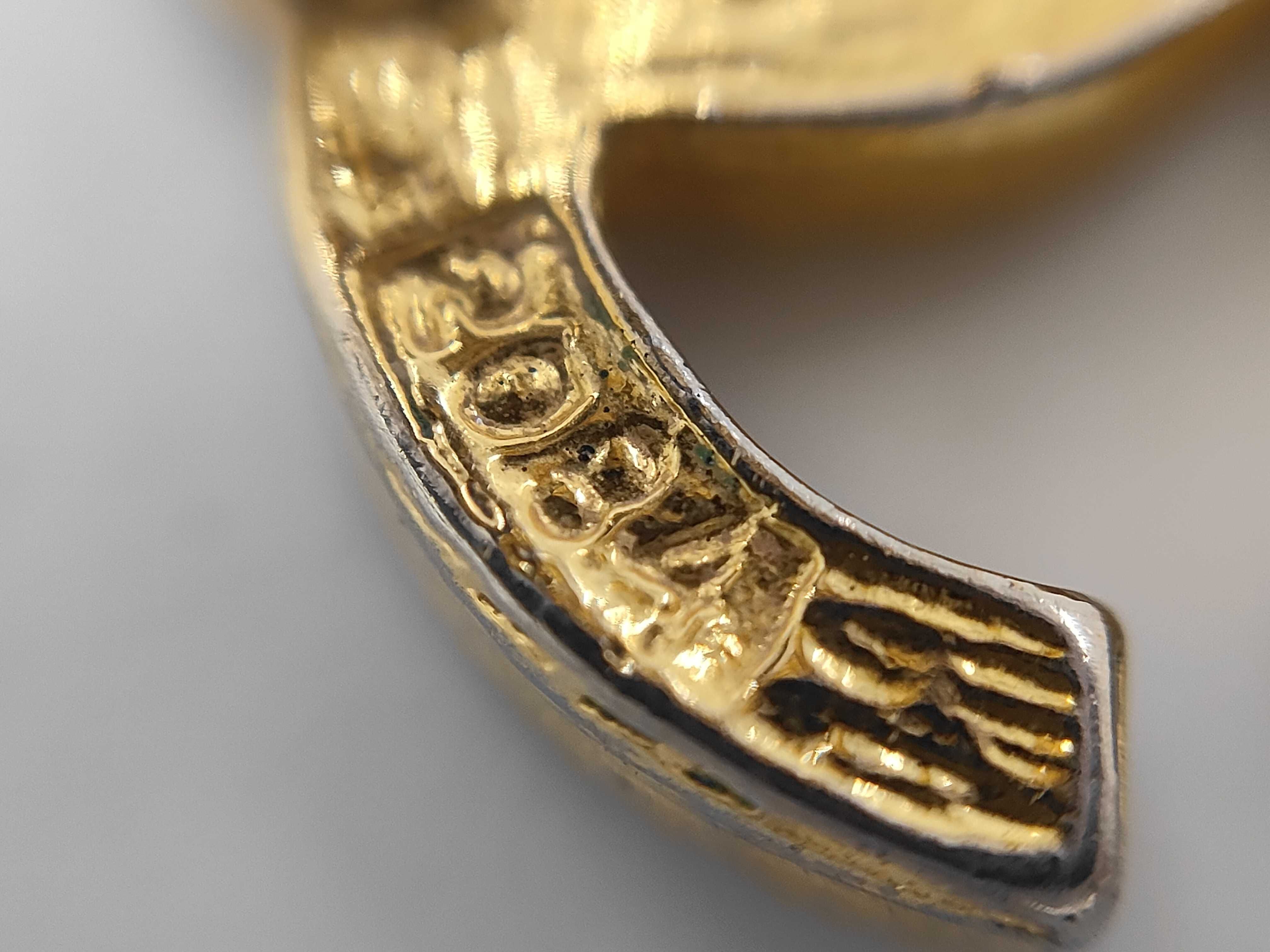 Coco Mark Chanel Coco Stone Gold Yg Earrings — view 4