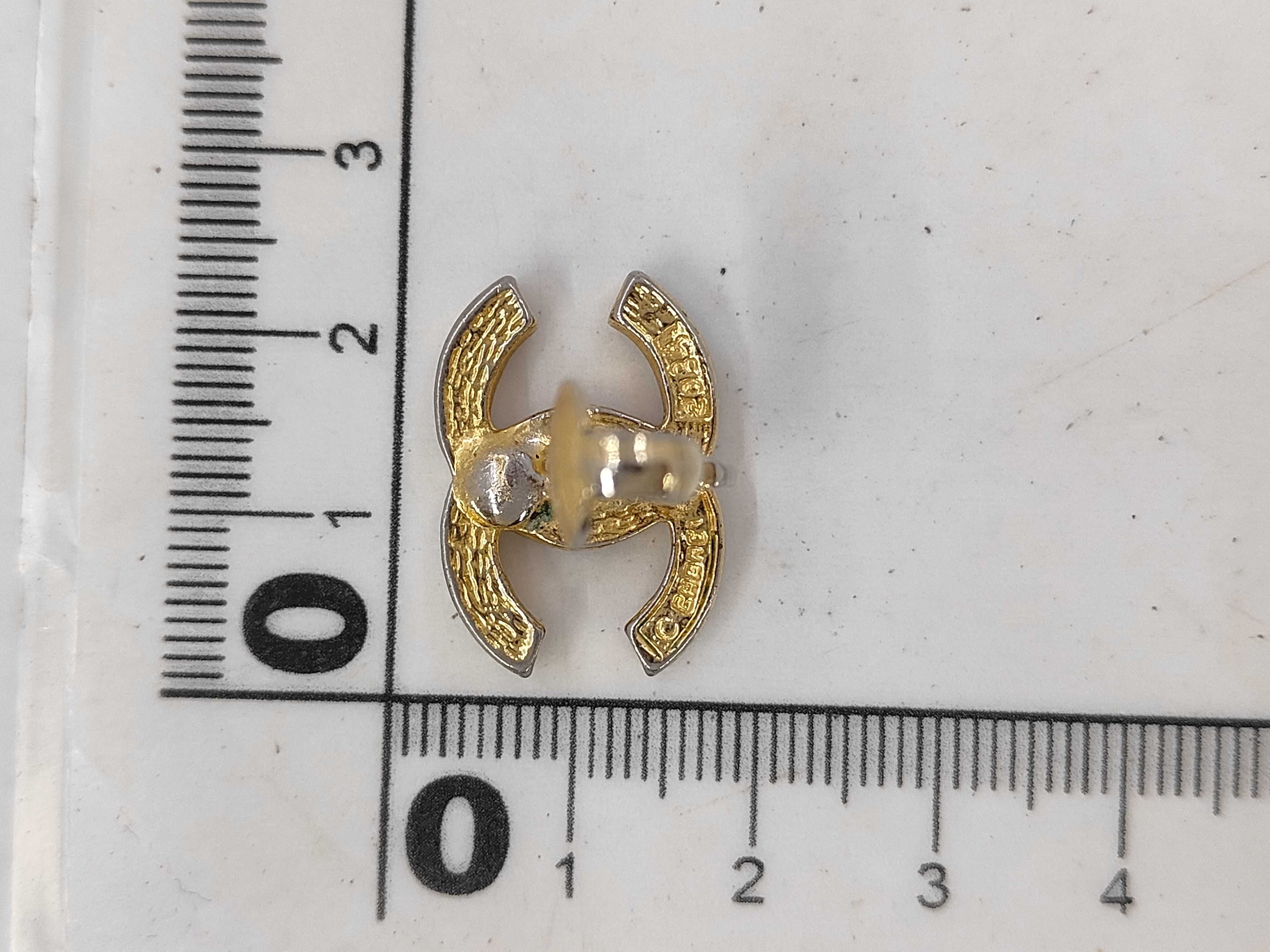 Coco Mark Chanel Coco Stone Gold Yg Earrings — view 6