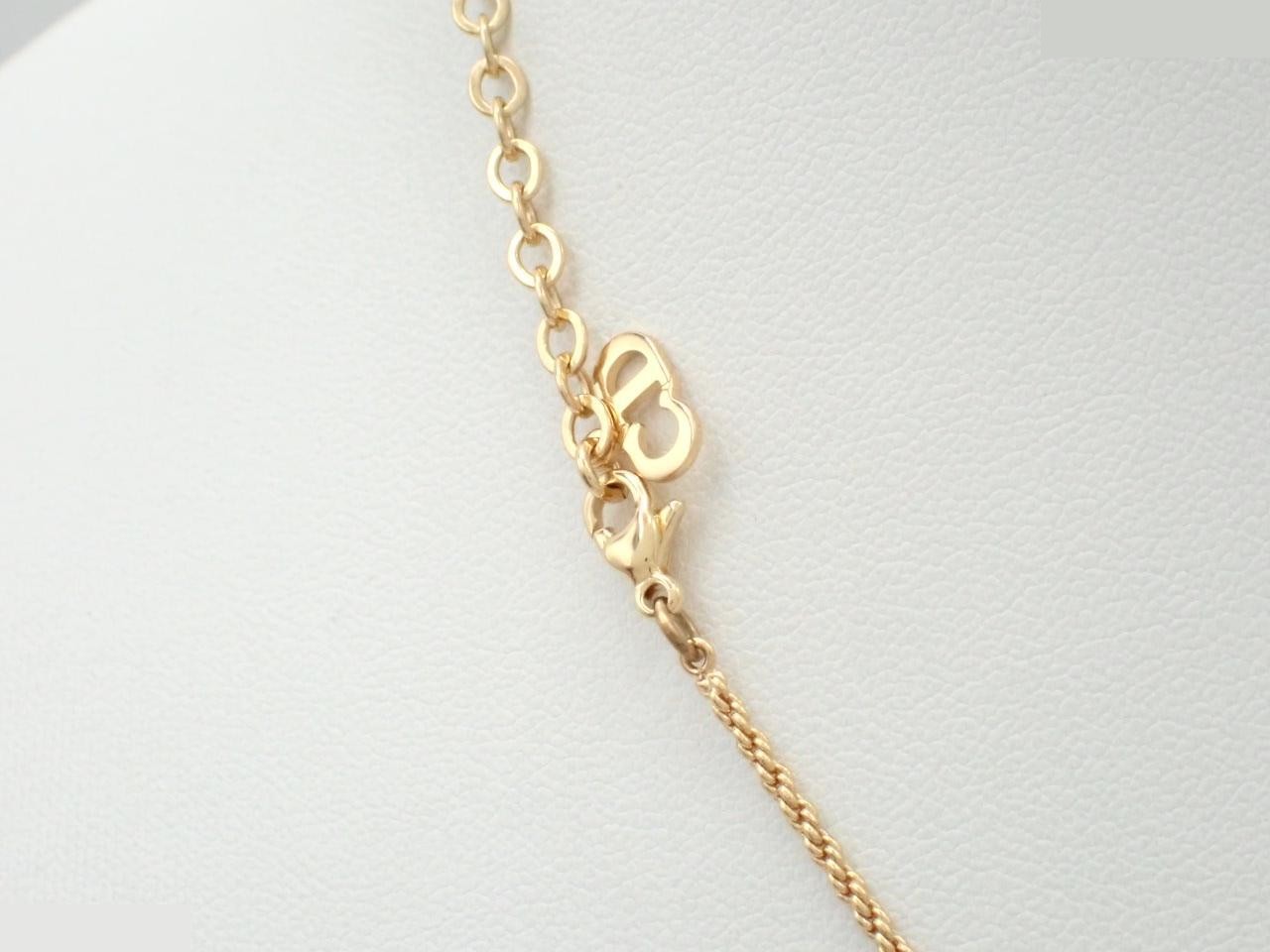 Gold-colored necklace — view 2