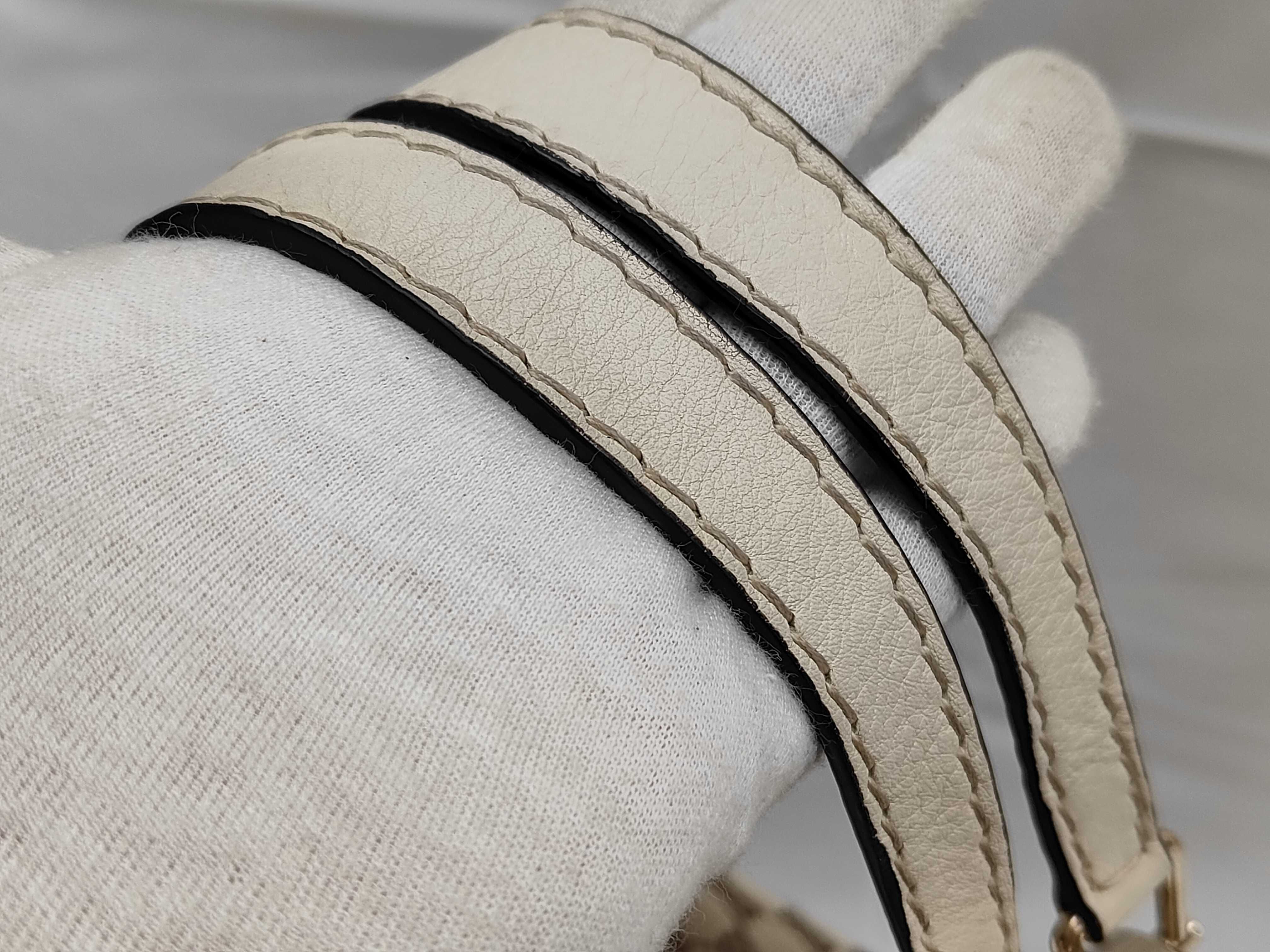 GG Canvas Charlotte Hobo Shoulder Bag (Handbag) — view 3