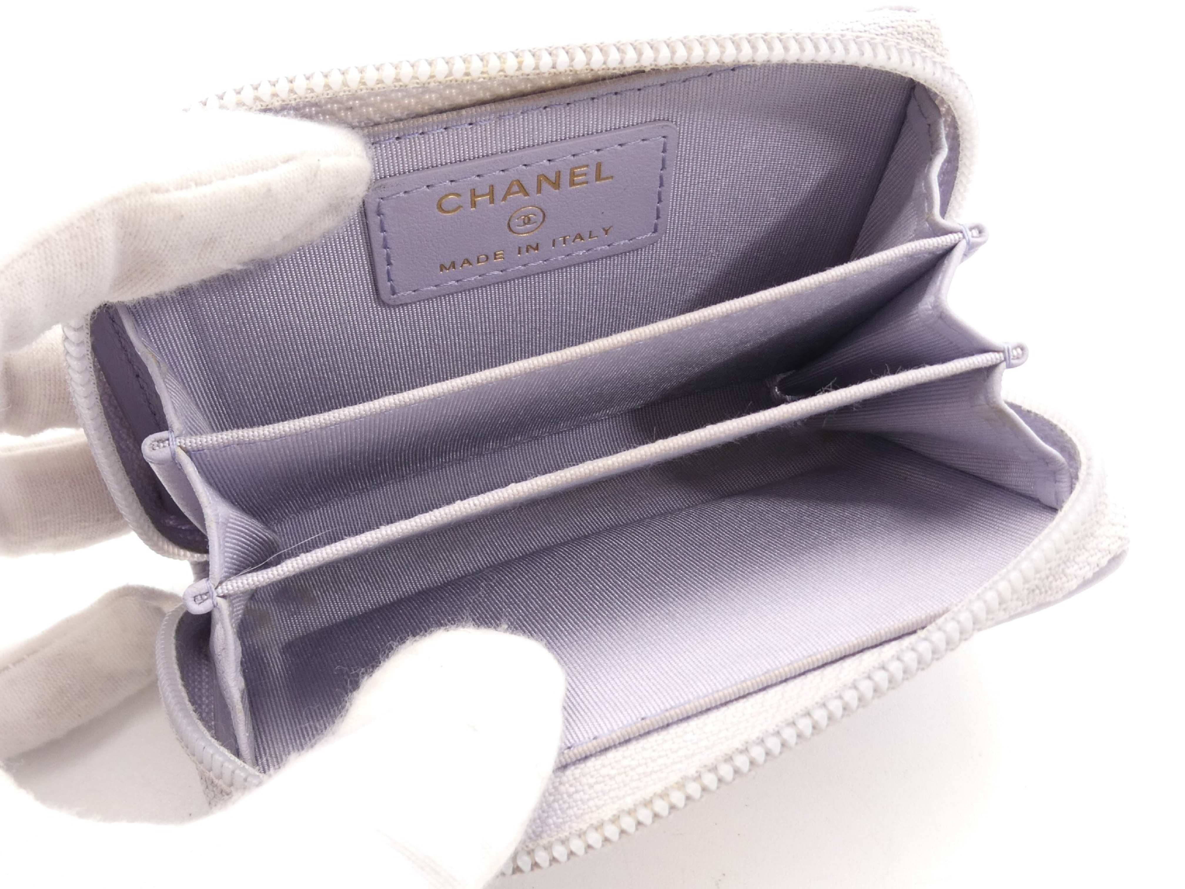 Boy Chanel Matelassé Coco Mark Caviar Skin Card Case — view 7