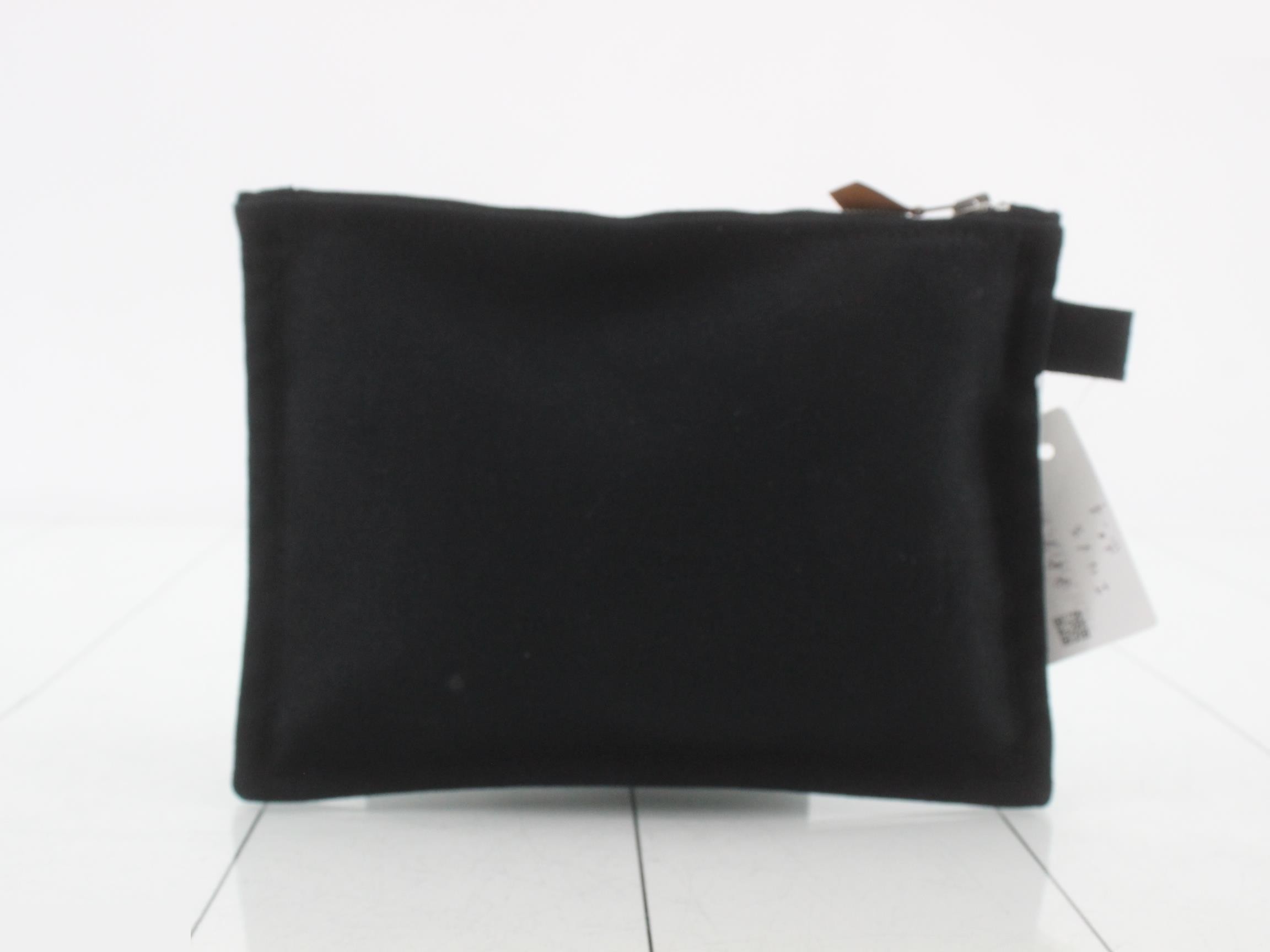 Bora Pouch — view 2