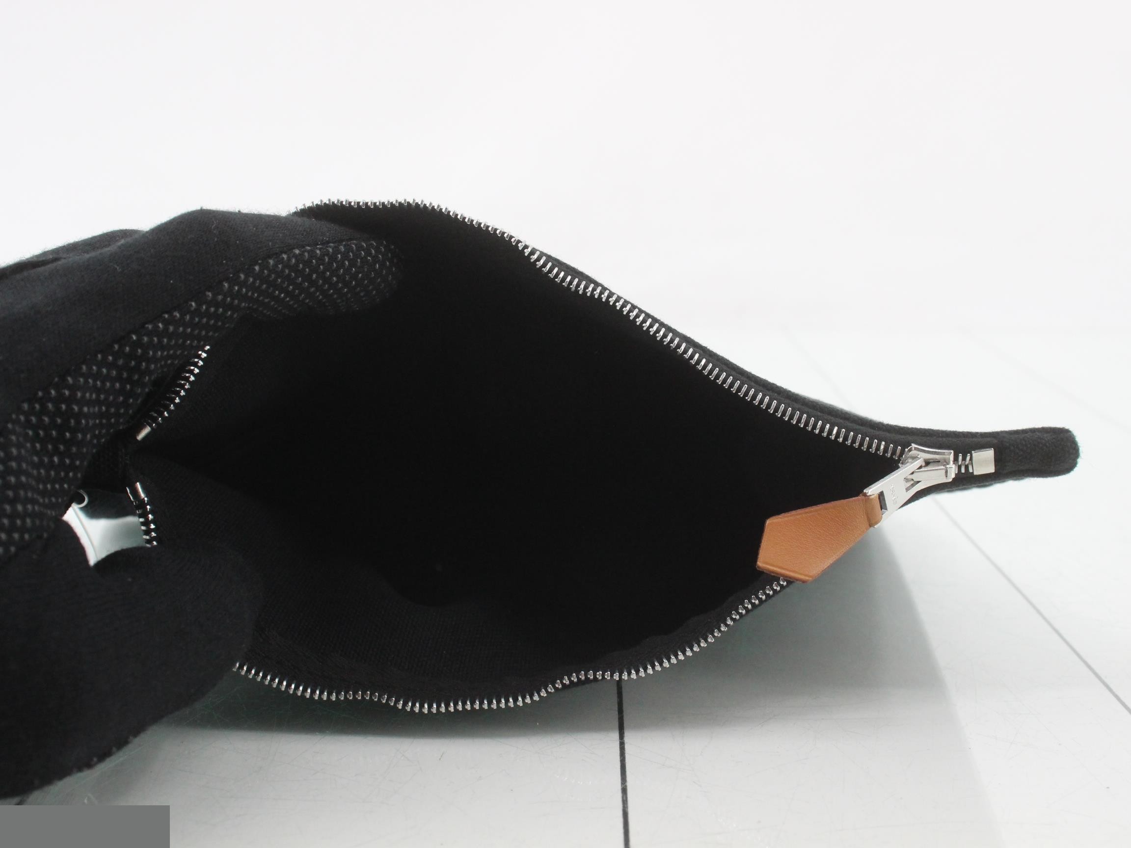 Bora Pouch — view 4