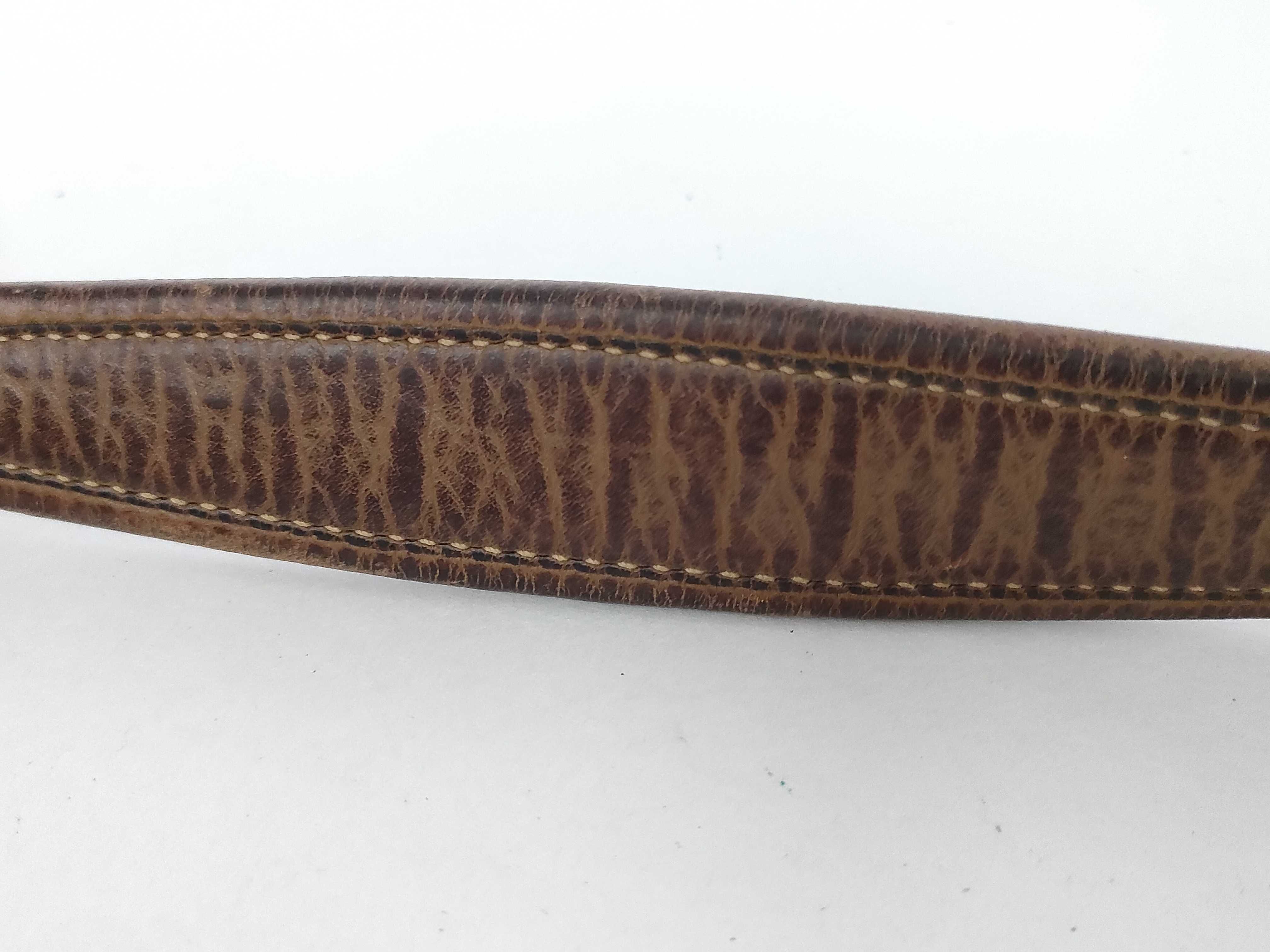 Vitello Daino Calfskin Shoulder Bag — view 15