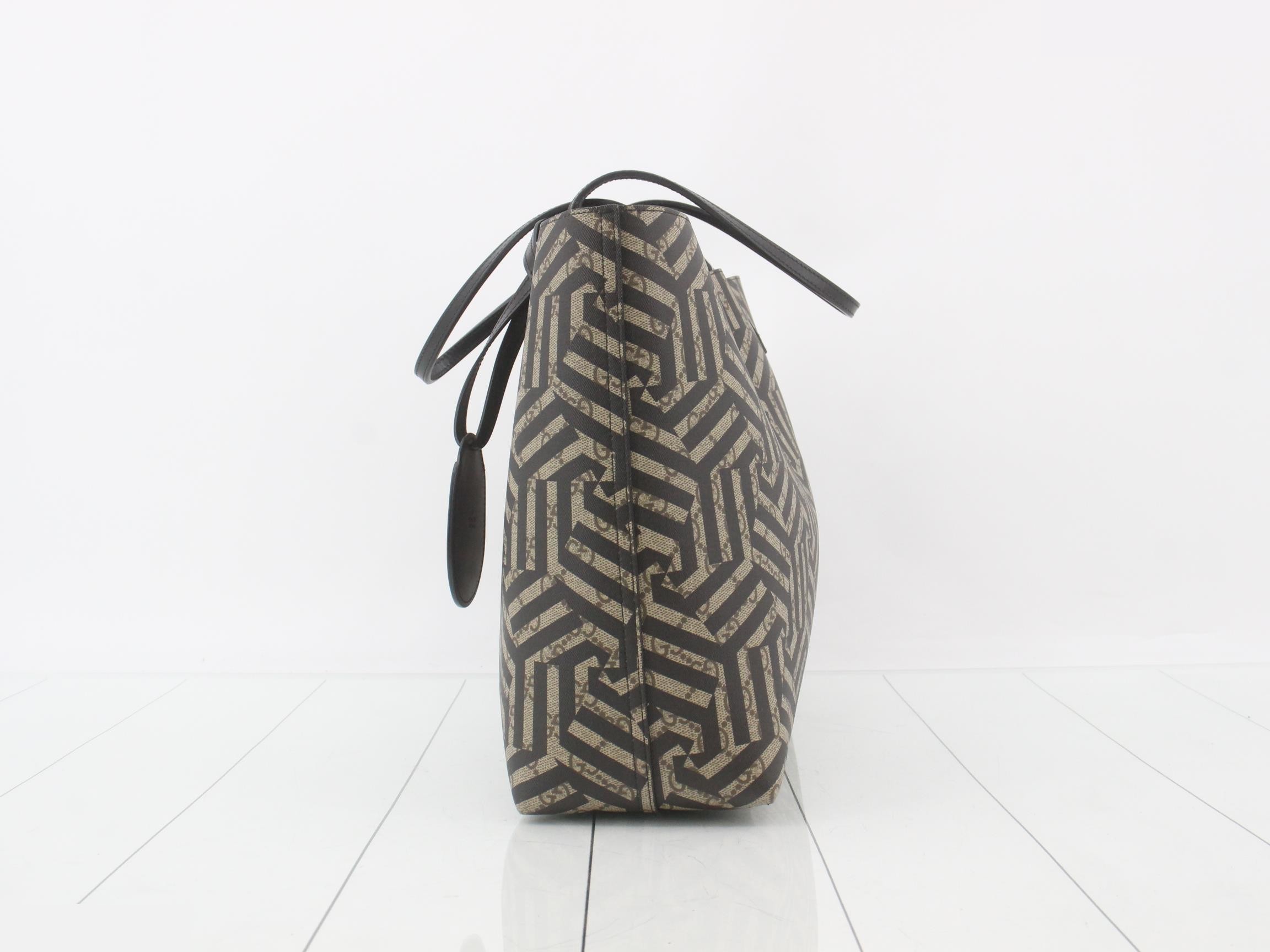 Reversible tote bag — view 3