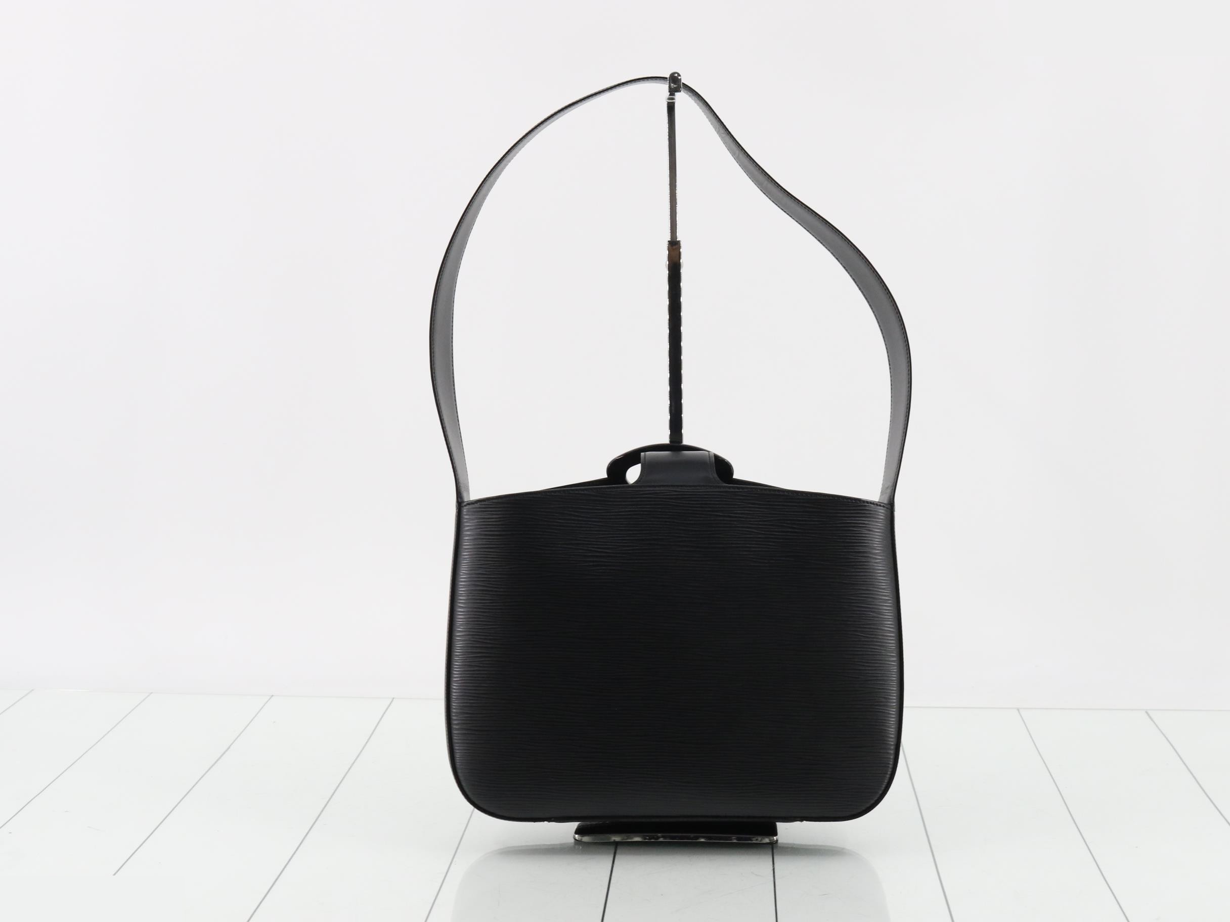 Revli Black — view 2