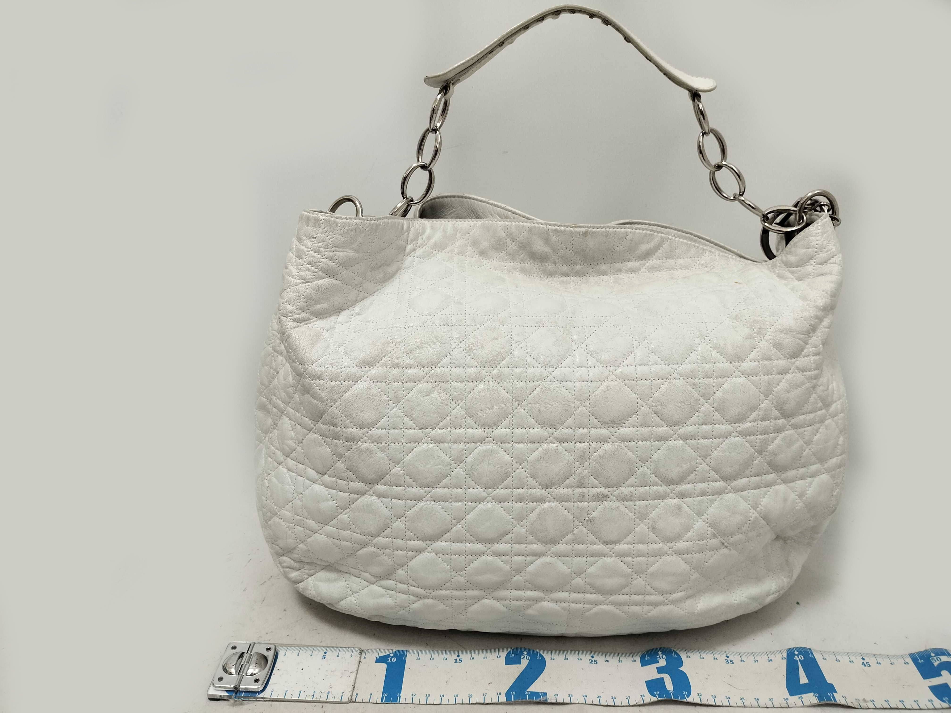 Cannage Leather Chain Shoulder Bag White Shoulder Bag — view 2