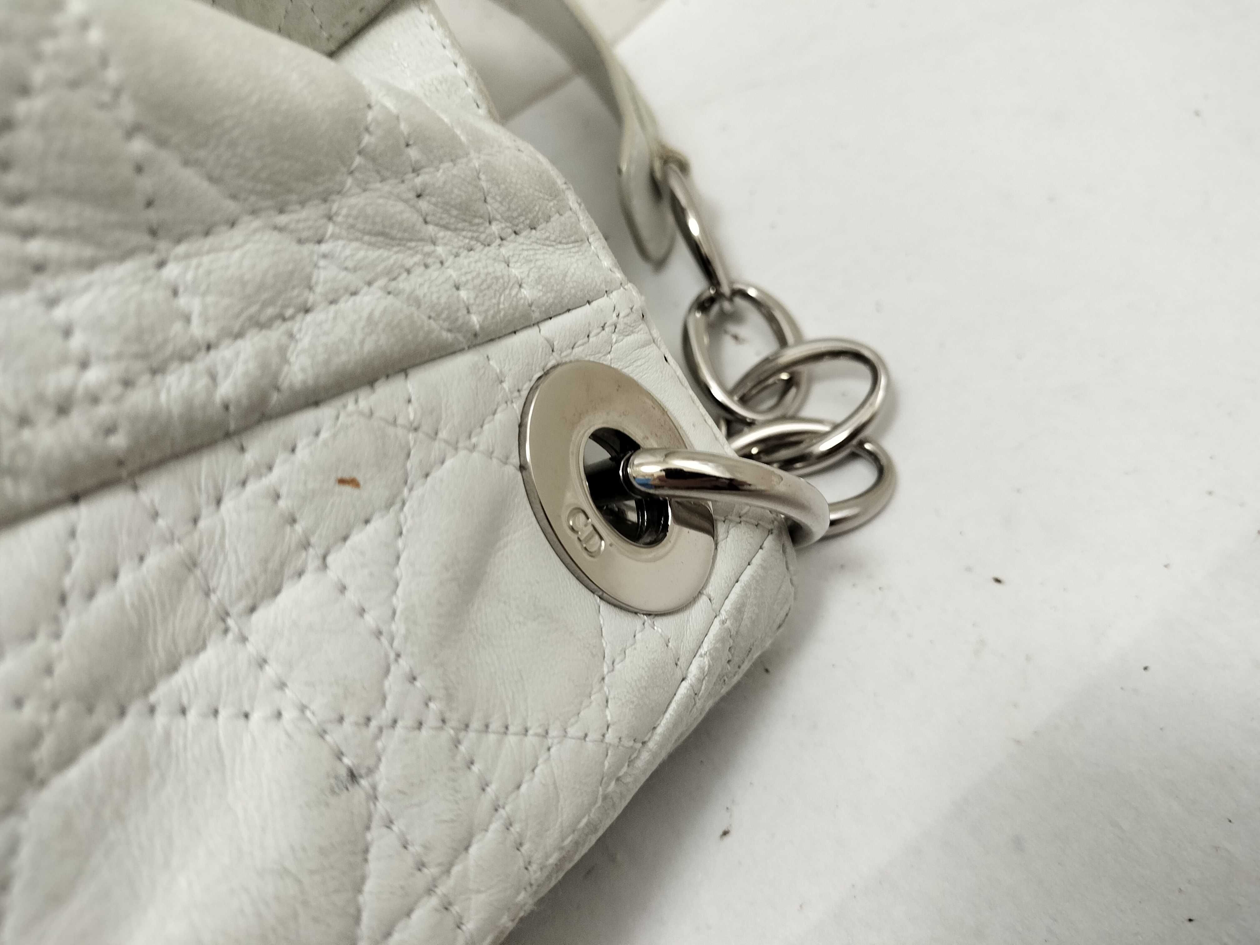 Cannage Leather Chain Shoulder Bag White Shoulder Bag — view 5