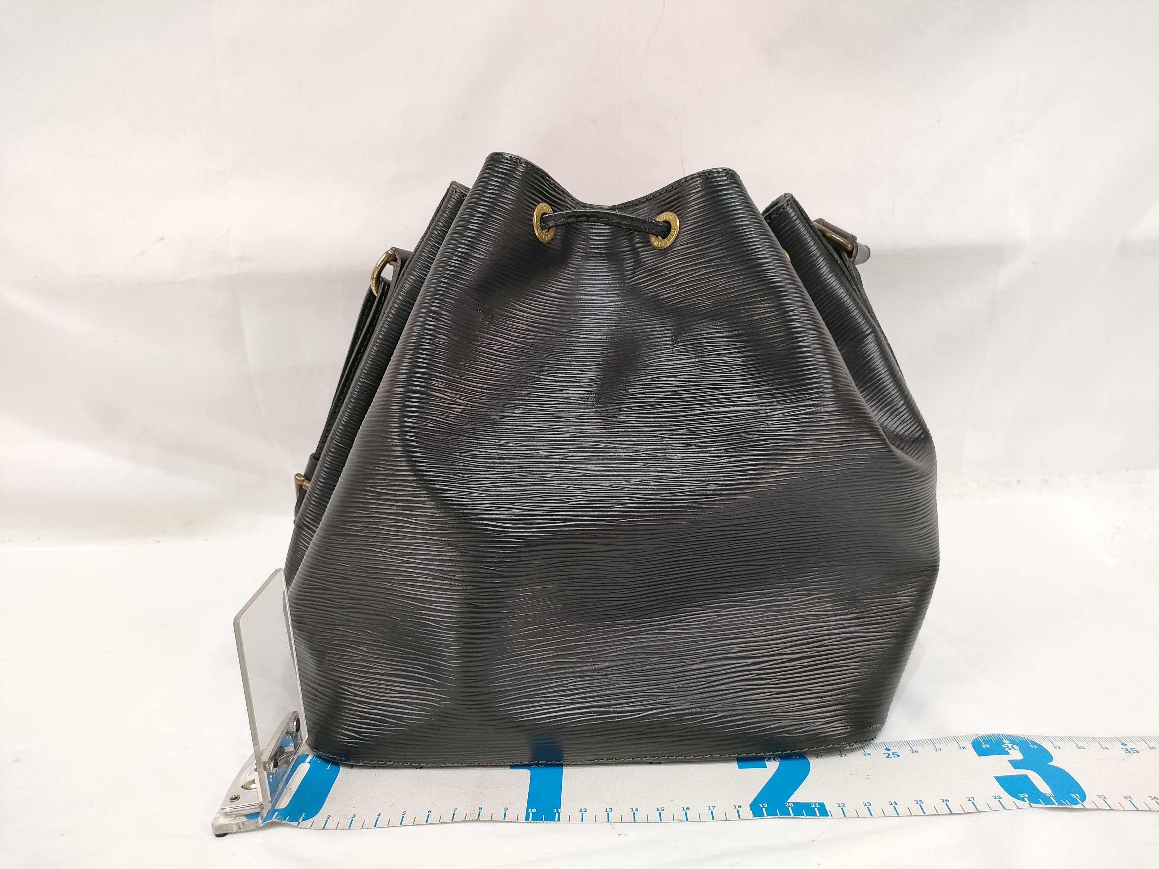 Epi Noe Shoulder Bag — view 2