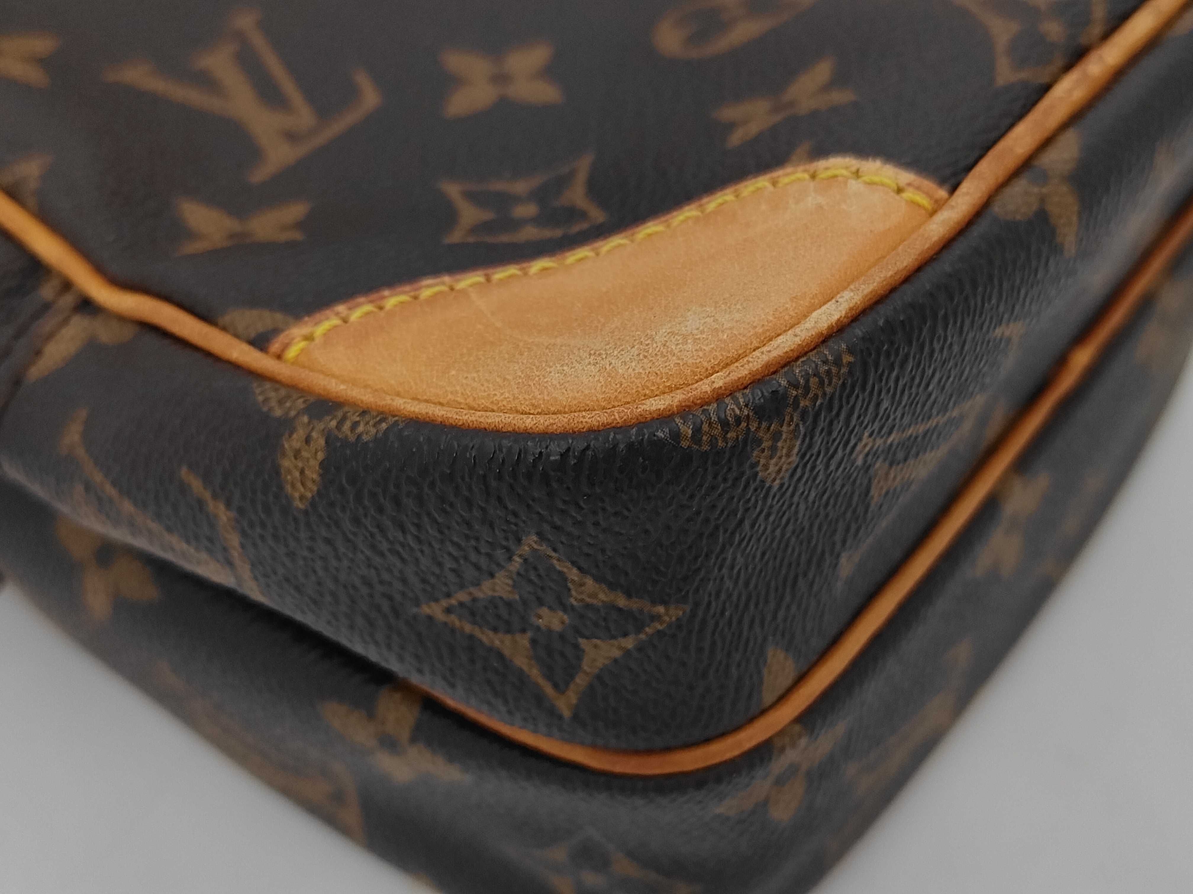 Monogram Brand Bag Amazon TH1010 Shoulder Bag — view 3