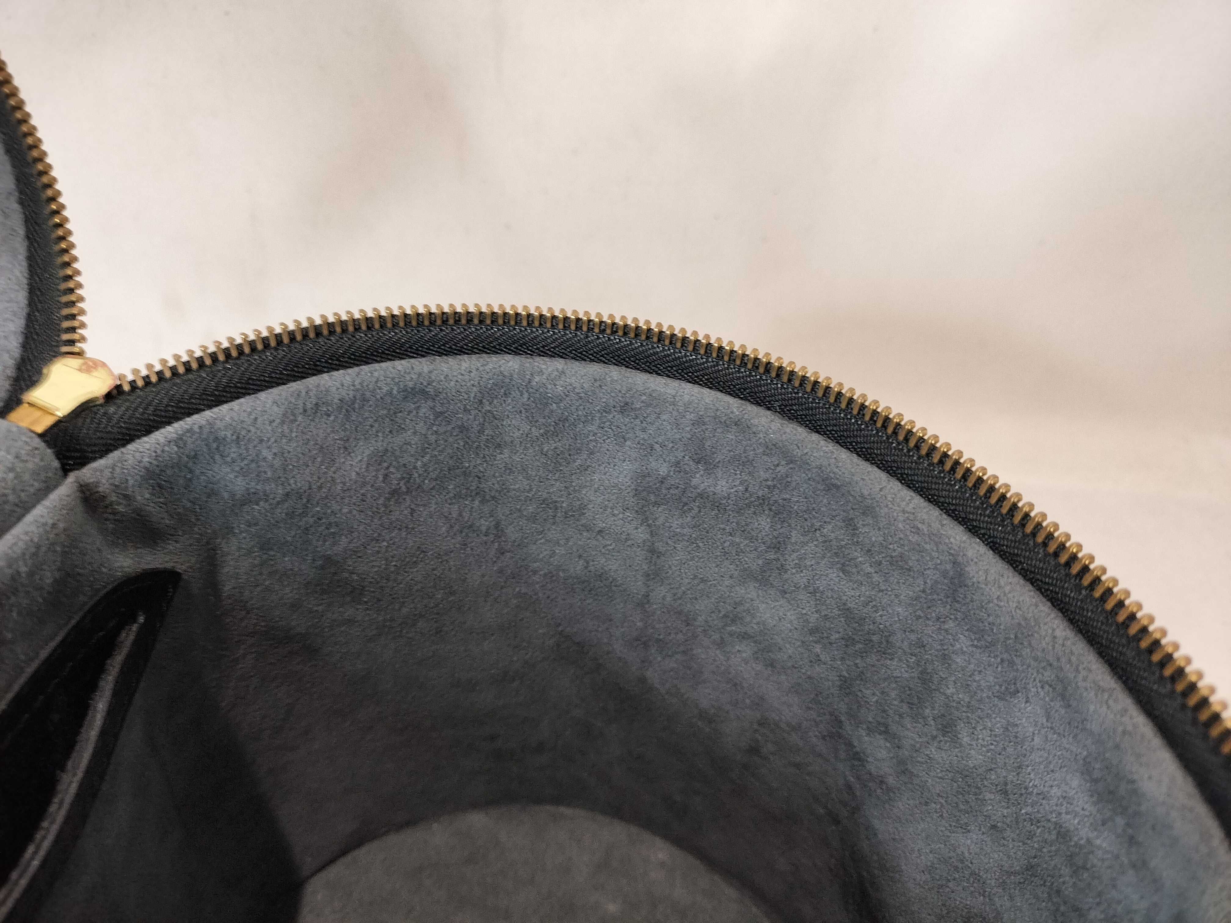 Epi M48032 Cannes Vanity Bag — view 13