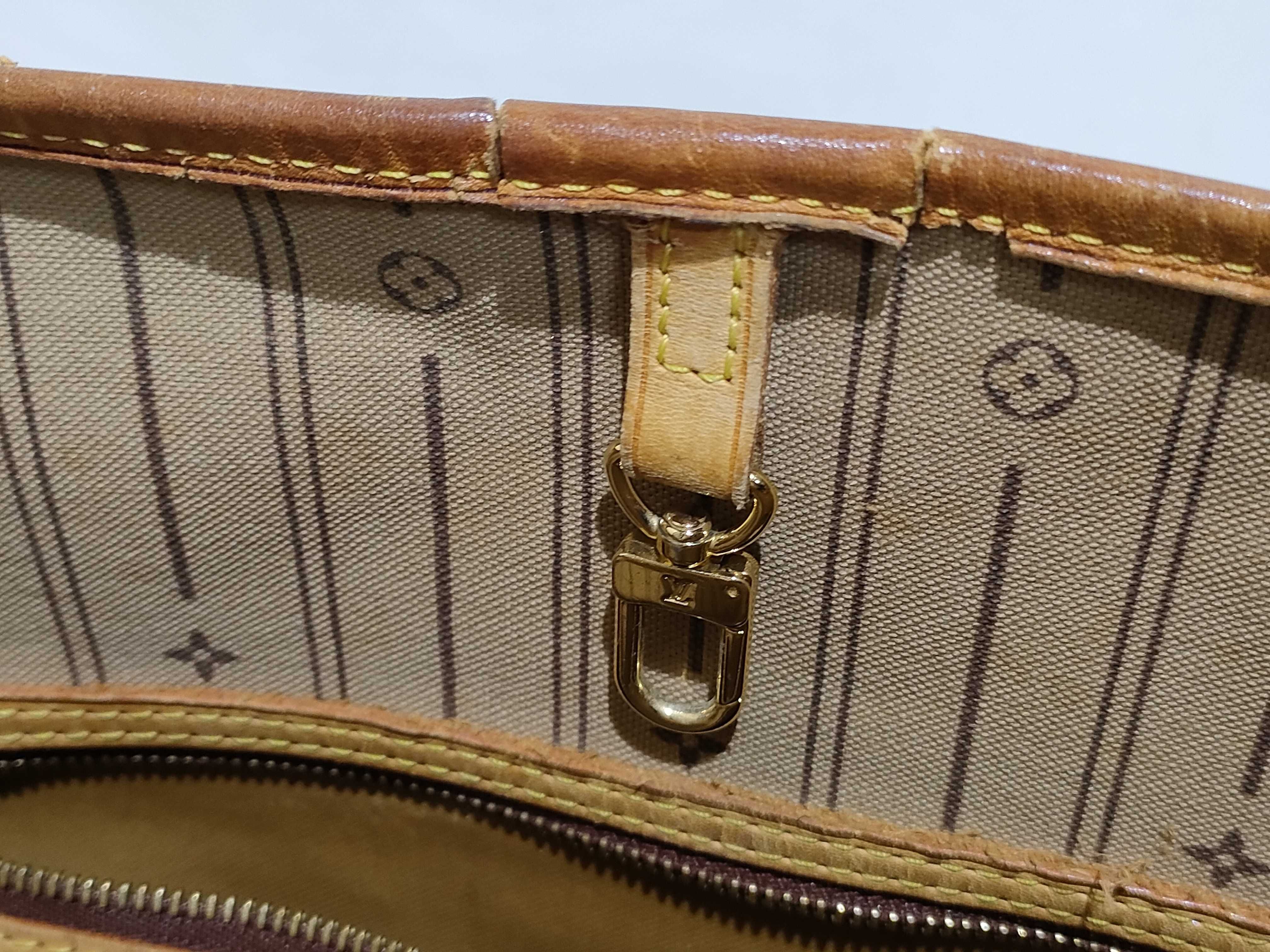 Monogram Louis Vuitton Neverfull MM Monogram Tote Bag — view 12