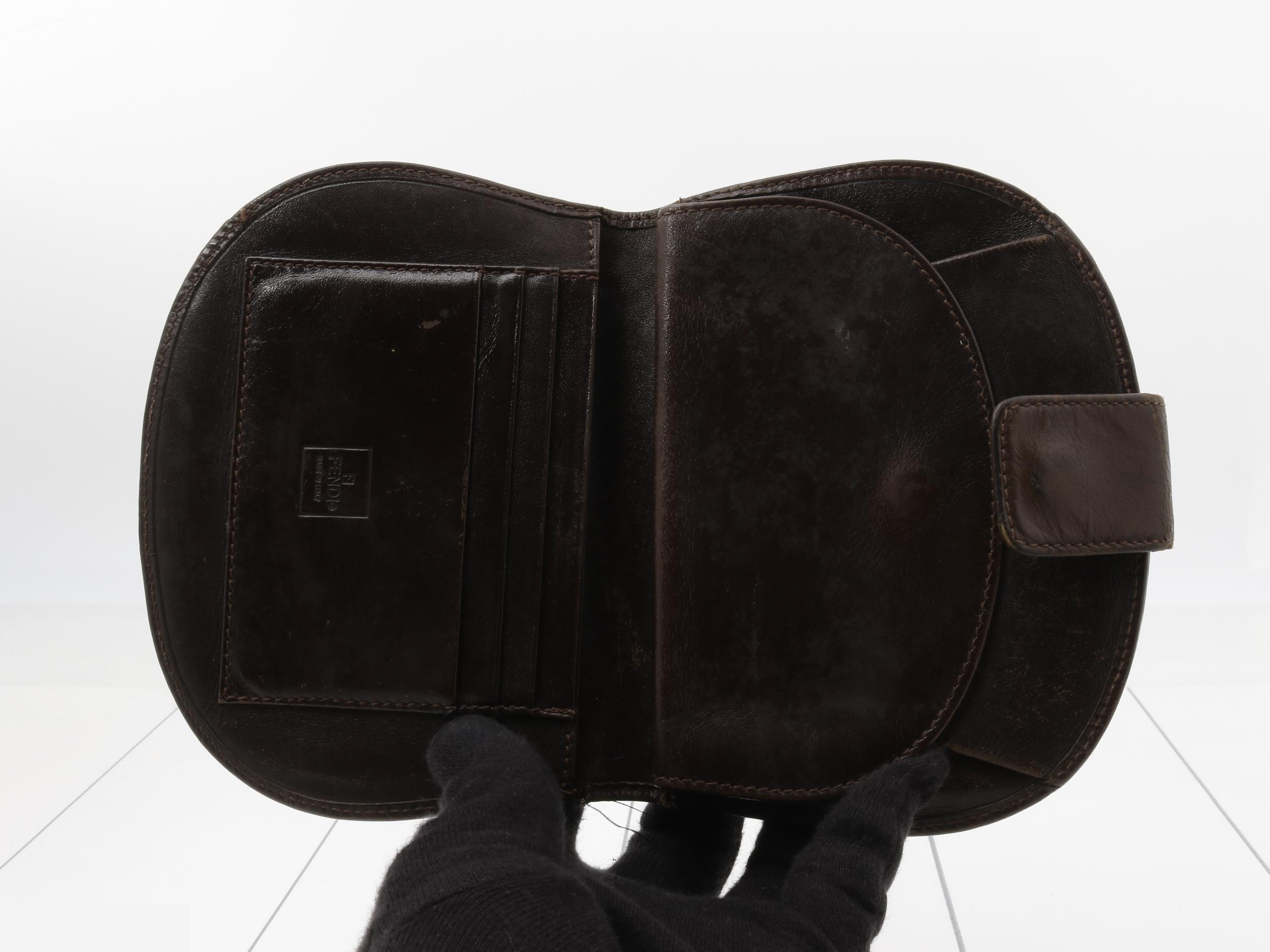 ZUCCA (bag) - Wallet, round shape, brown — view 4