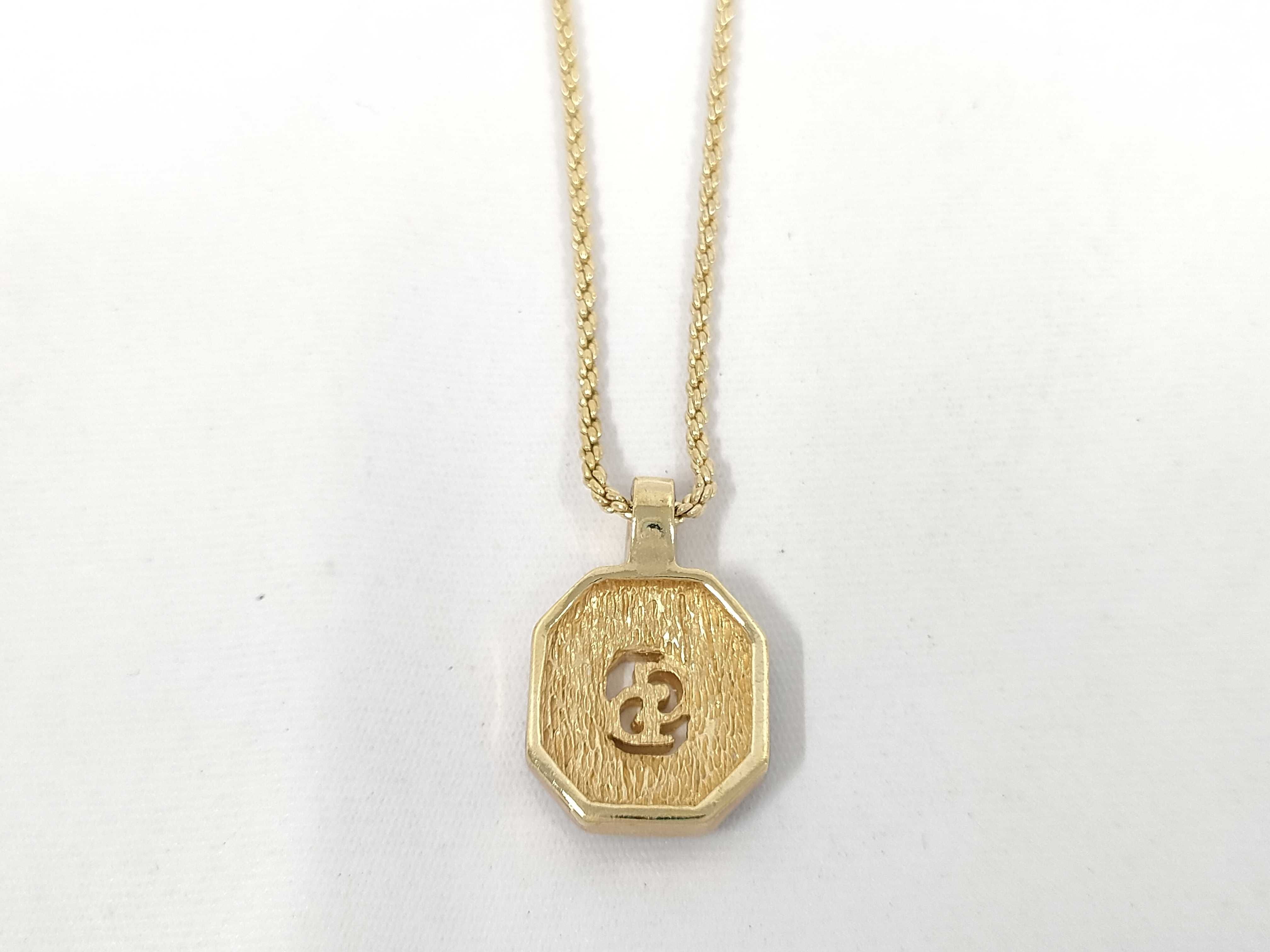 Christian / Necklace / GP Necklace — view 2