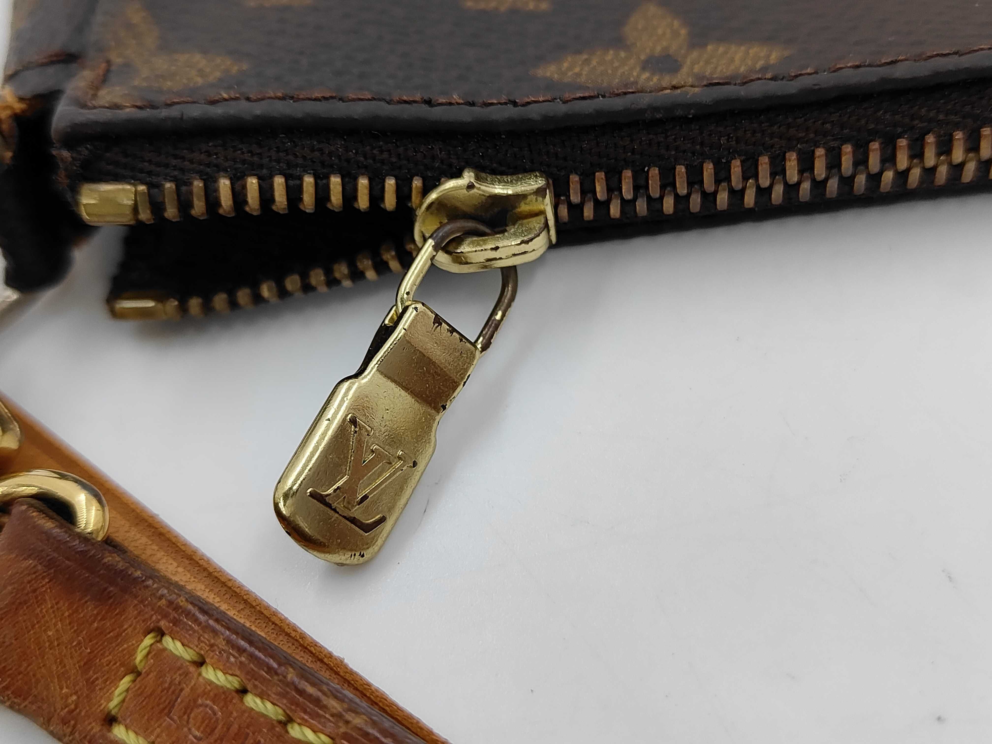 Monogram Accessoires AR1928 Shoulder Bag — view 8