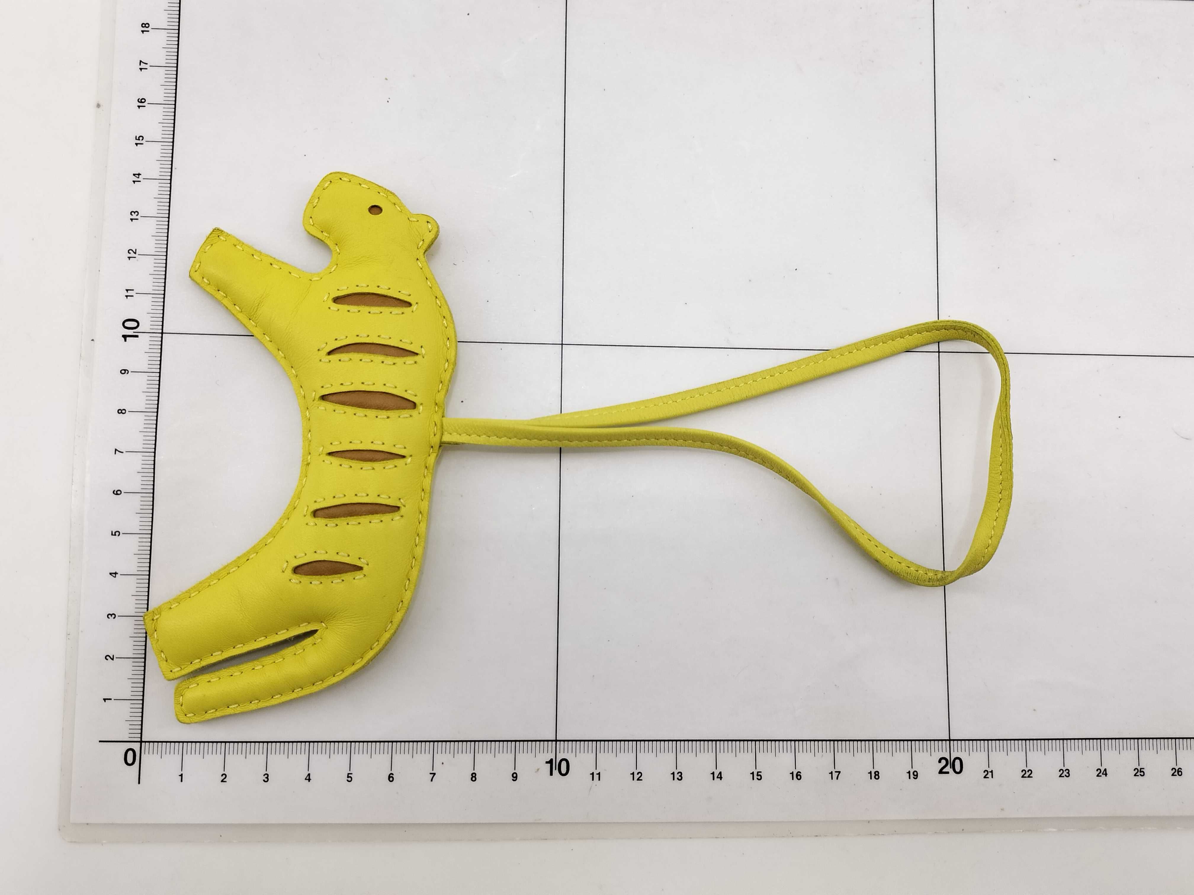 Rule - Yellow Charm — view 2