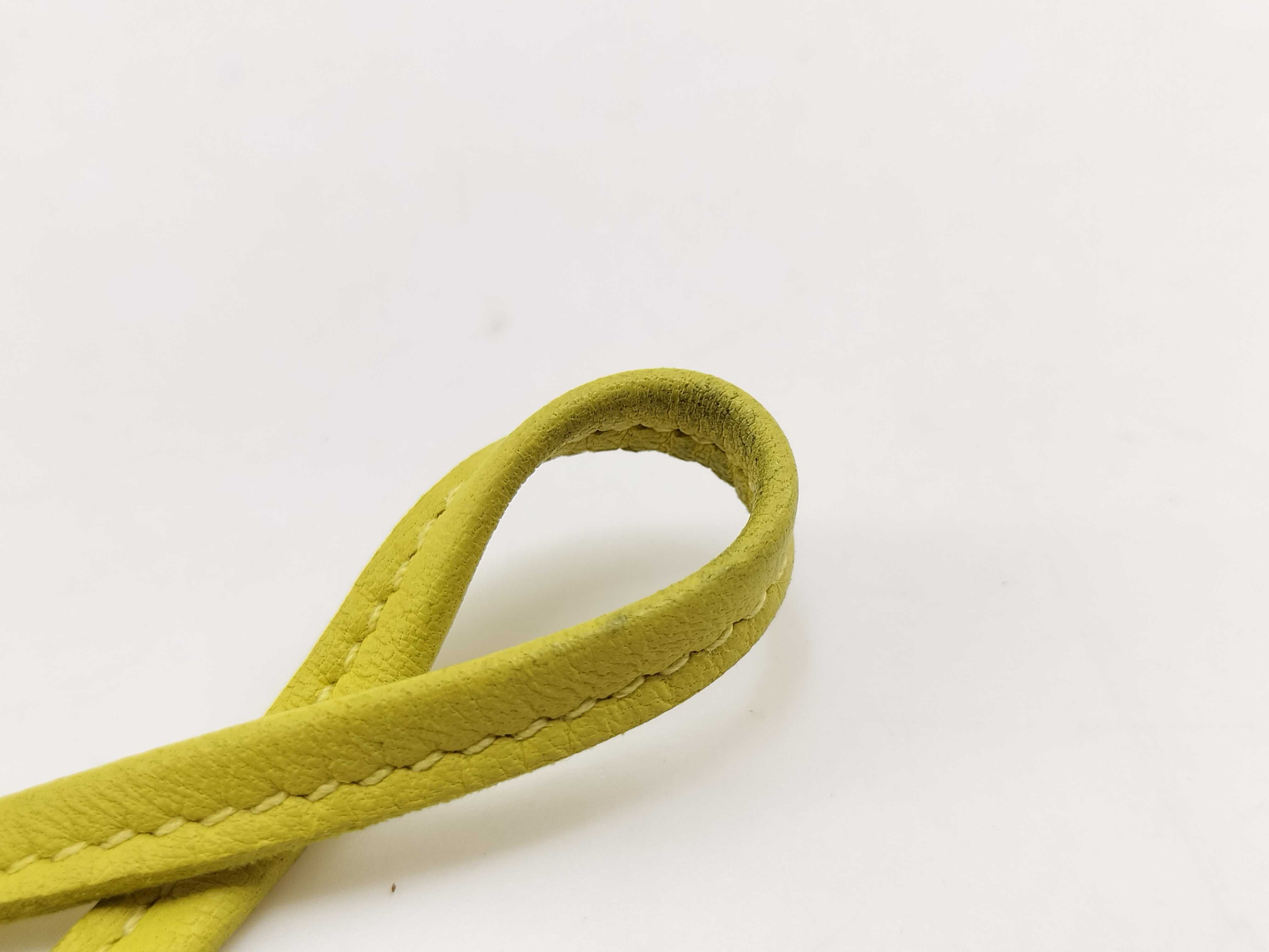 Rule - Yellow Charm — view 9