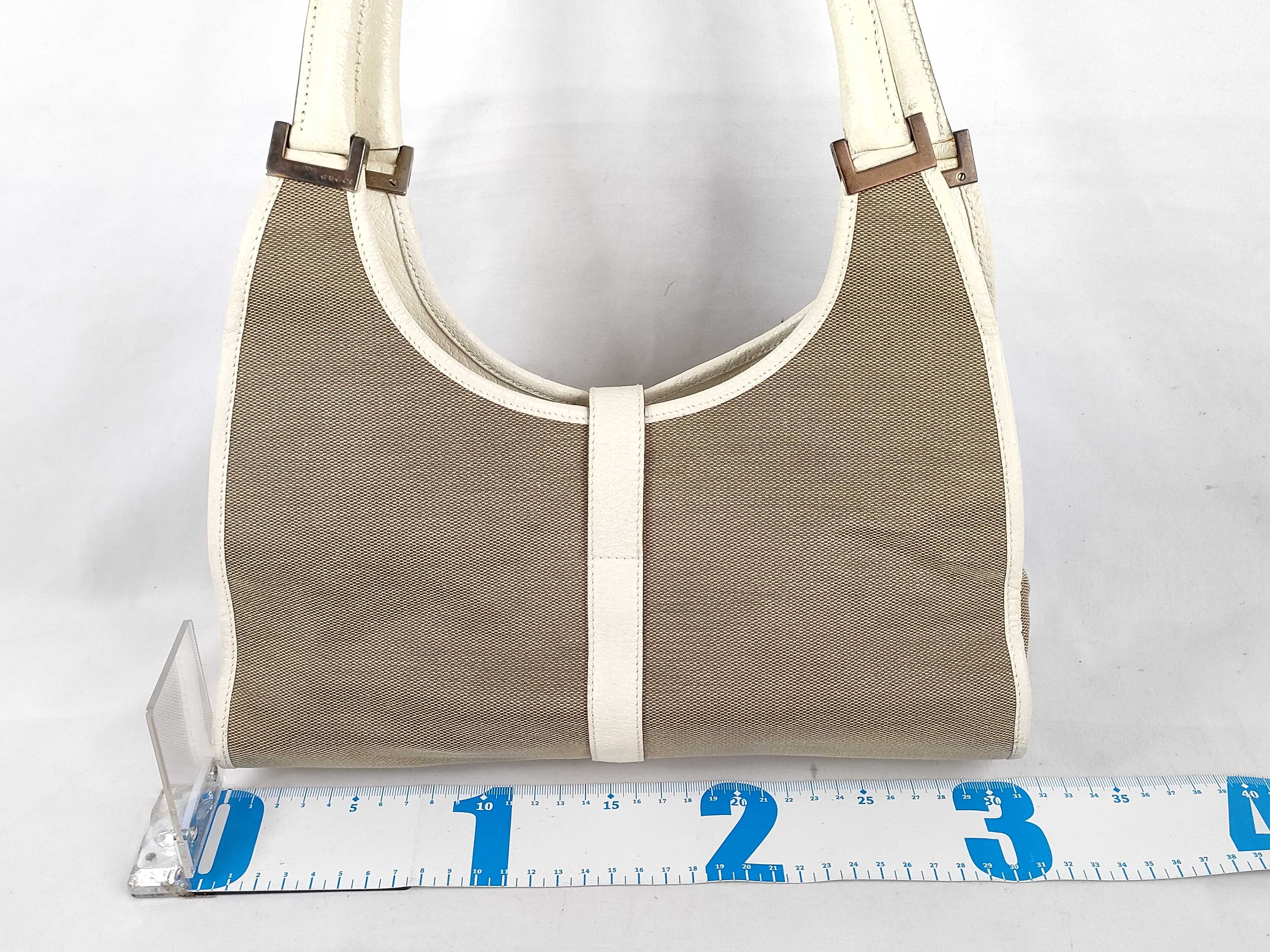 Jackie / Jackie / 002-1067 002113 — view 2