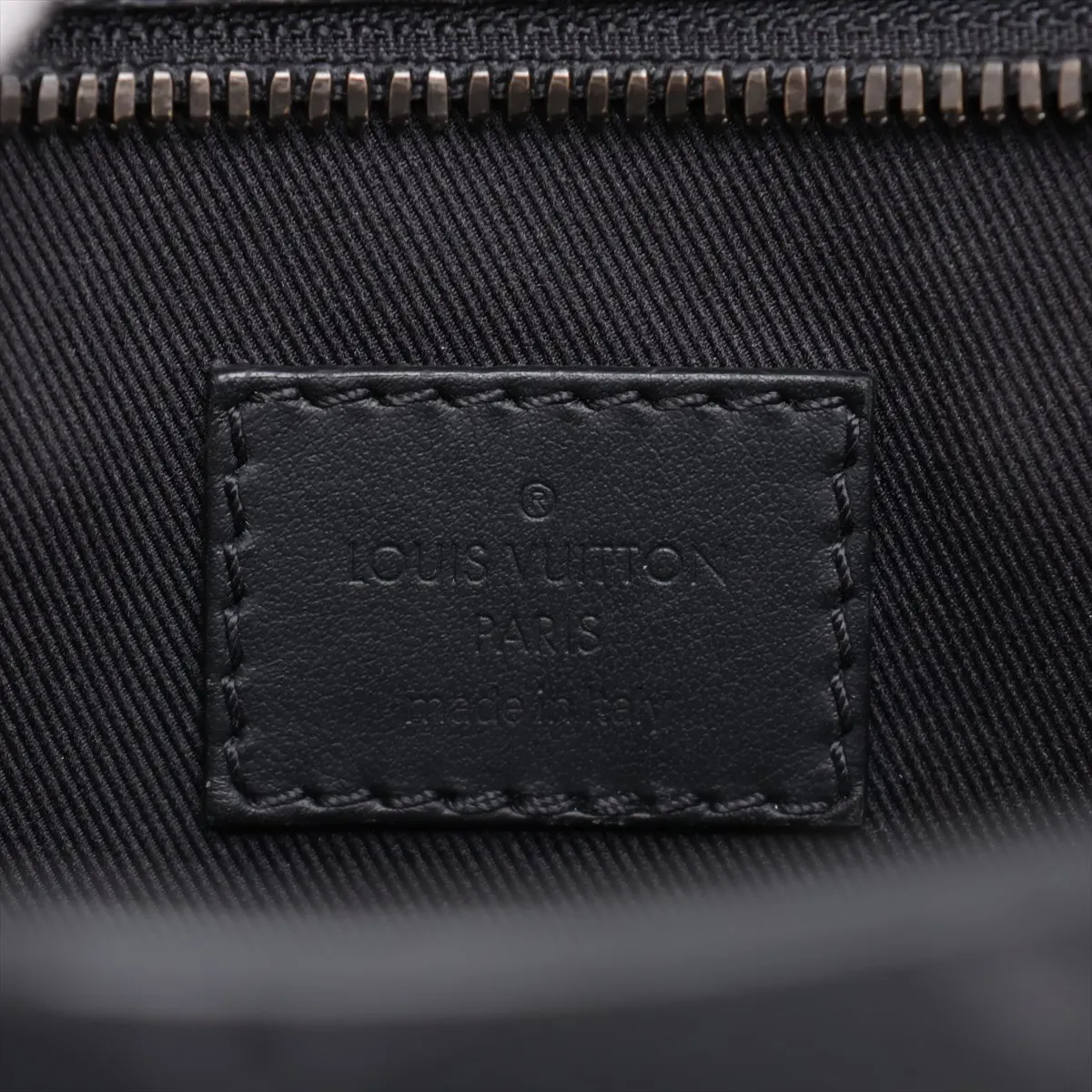 Monogram Eclipse Sac Plat Horizontal Zip M11742 (Serial Number Unknown) Black (Other Model Strap) — view 12