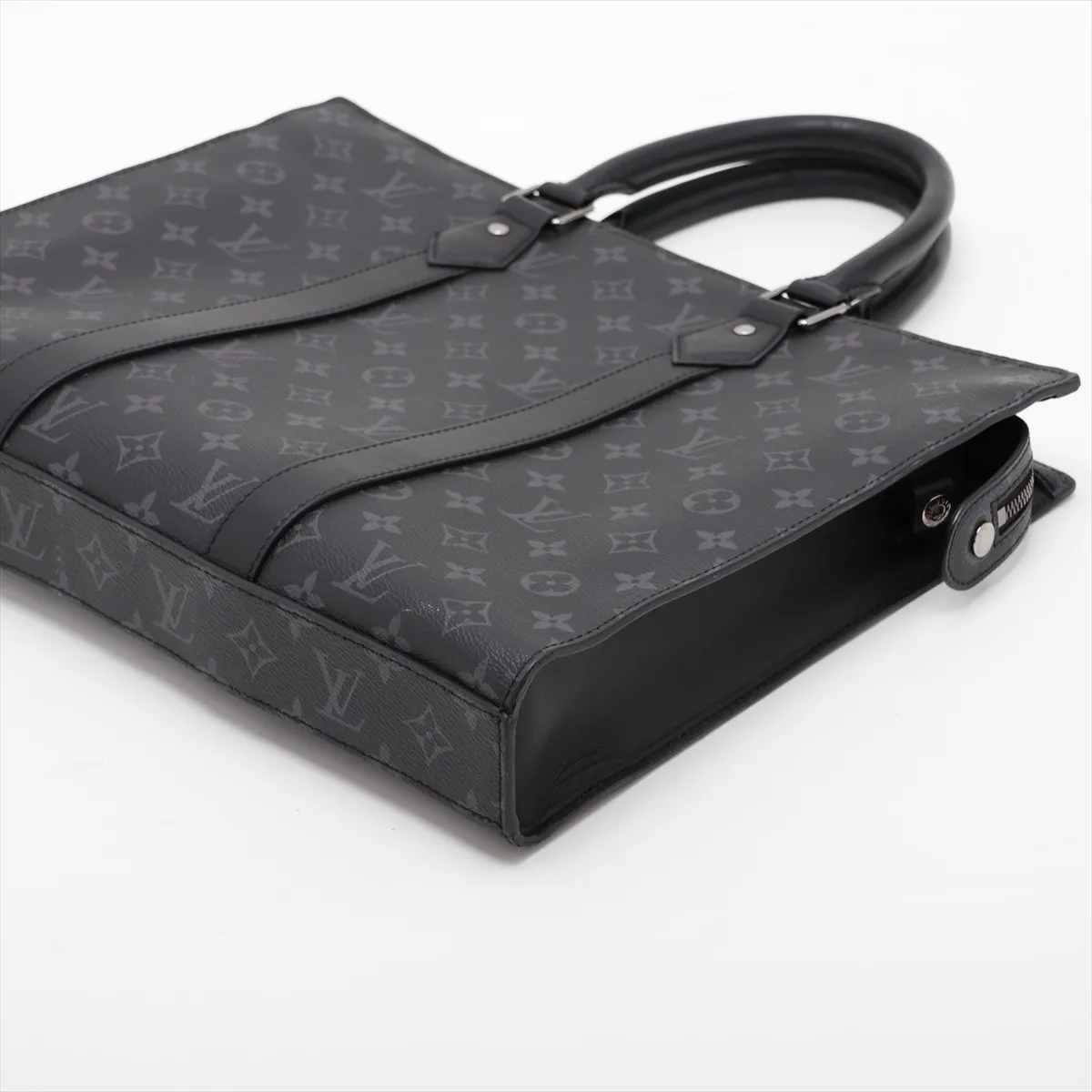Monogram Eclipse Sac Plat Horizontal Zip M11742 (Serial Number Unknown) Black (Other Model Strap) — view 3