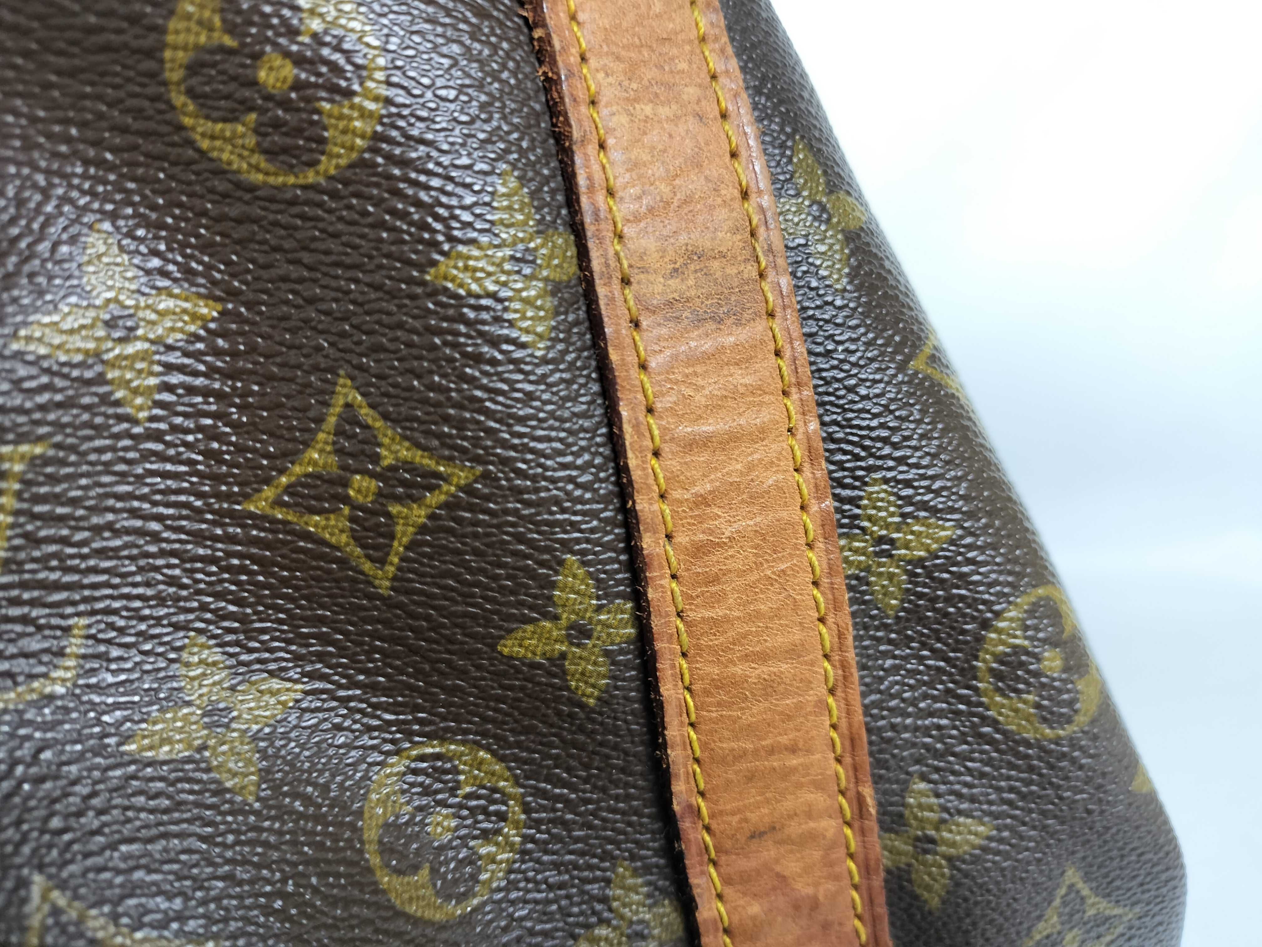 Monogram Louis Vuitton Boston Bag Title: Assorted Boston Bag — view 9