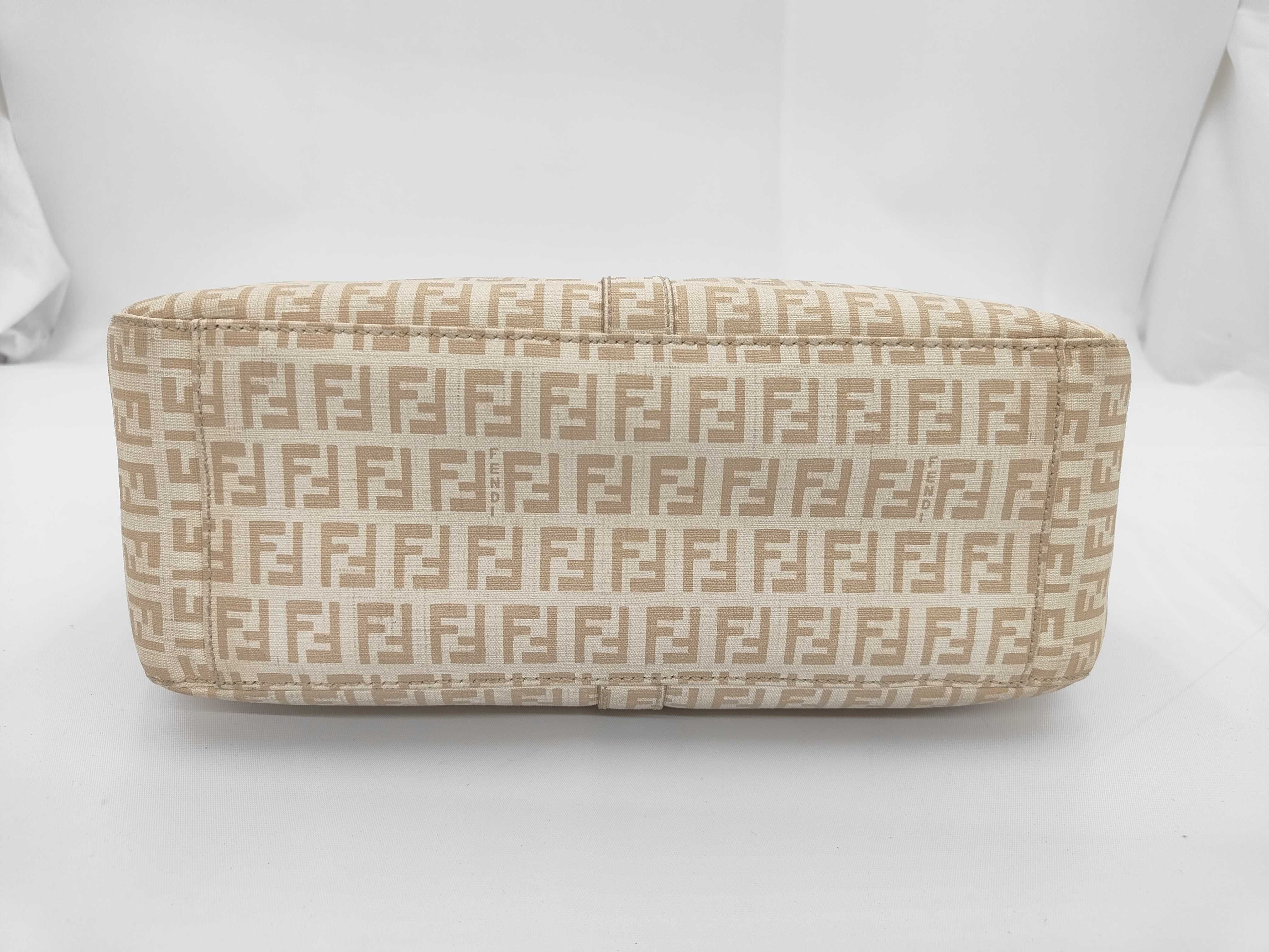 Zucchino 2-Way Shoulder Bag/Handbag — view 5