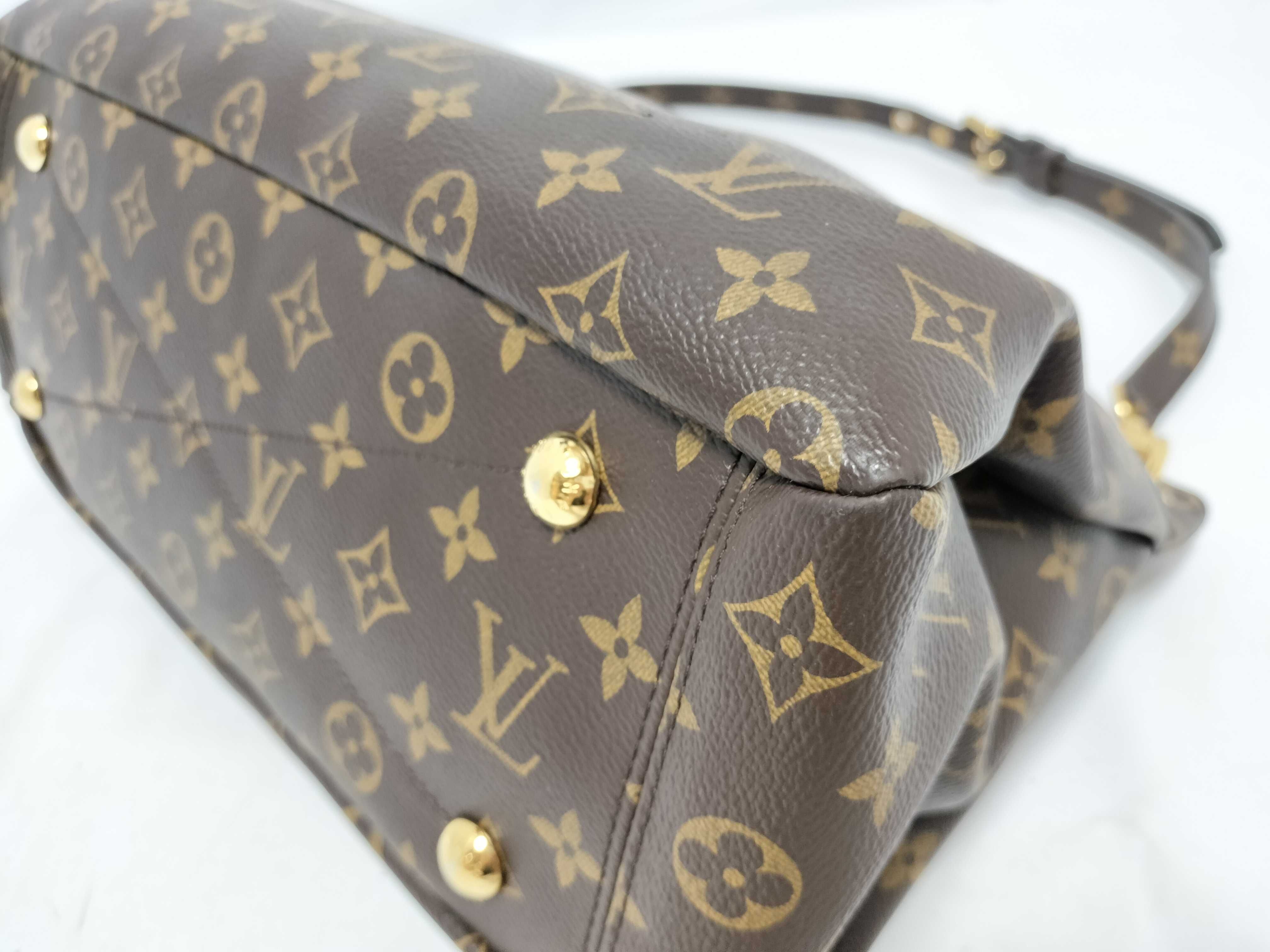 Monogram Pallas 2-Way Handbag CA4174 Handbag — view 10
