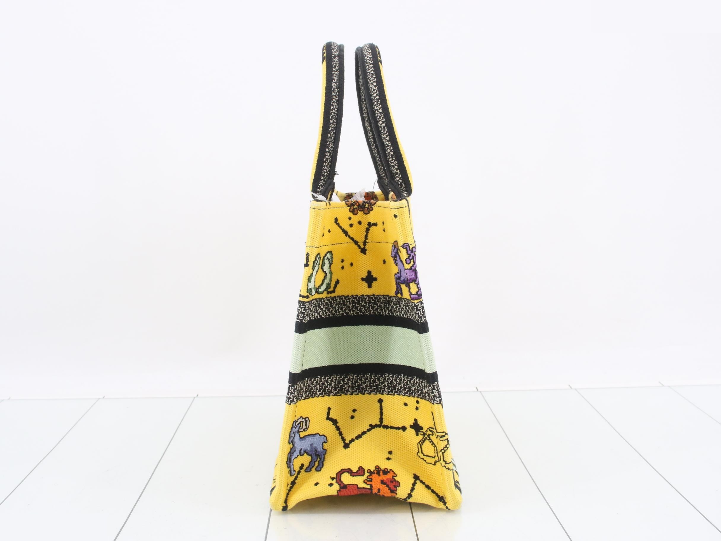 Book Tote — view 3