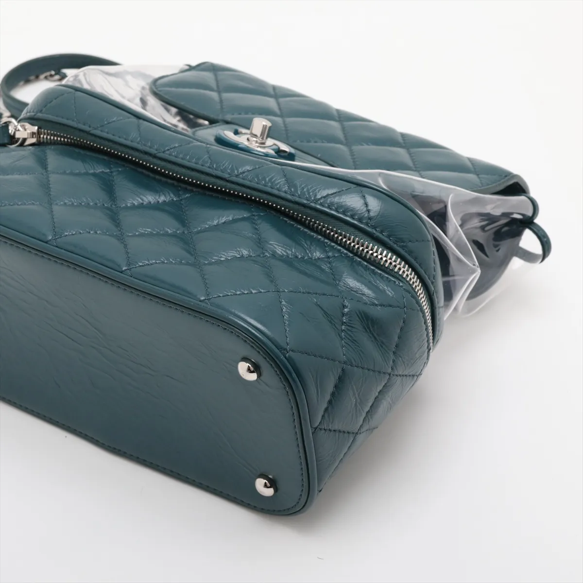 Matelassé Vintage Calfskin x Vinyl Chain Shoulder Bag, Green x Clear, Silver Hardware, 25722557, Serial Number — view 3